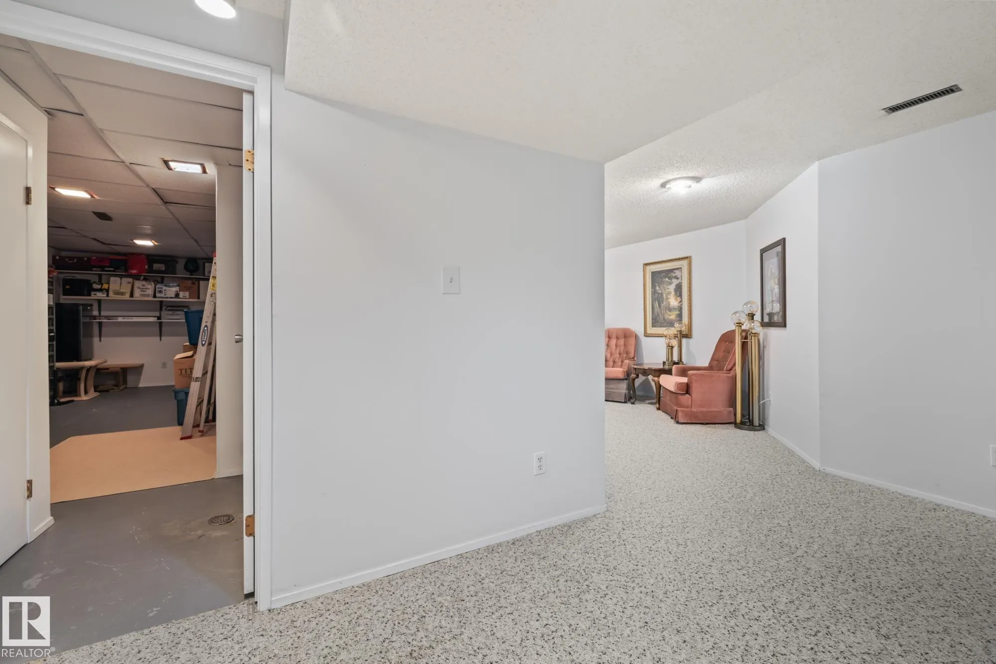 27 PINEVIEW HORIZON Village