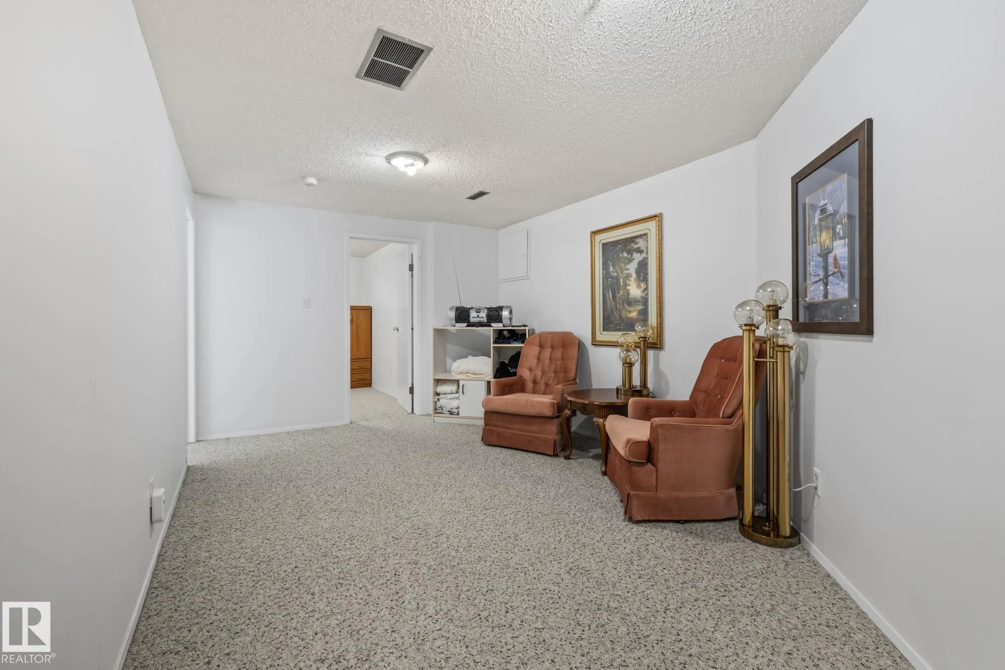 27 PINEVIEW HORIZON Village