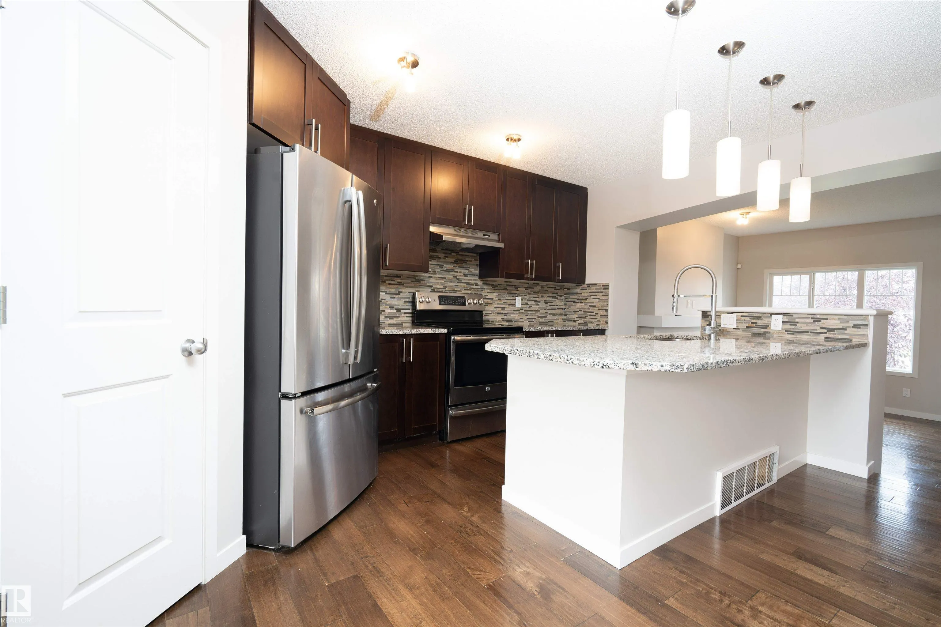 2606 COUGHLAN Road