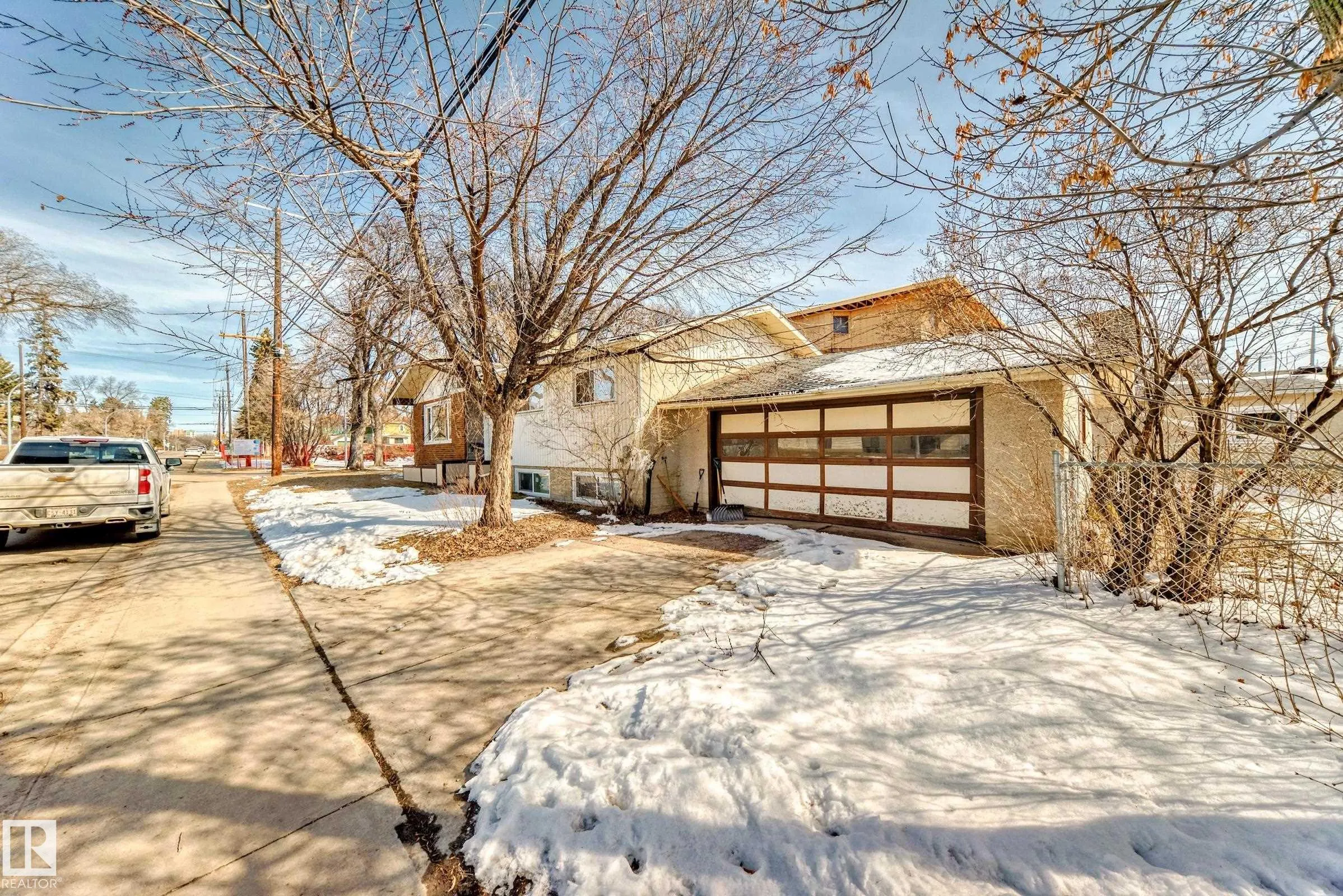 7807 108 Street