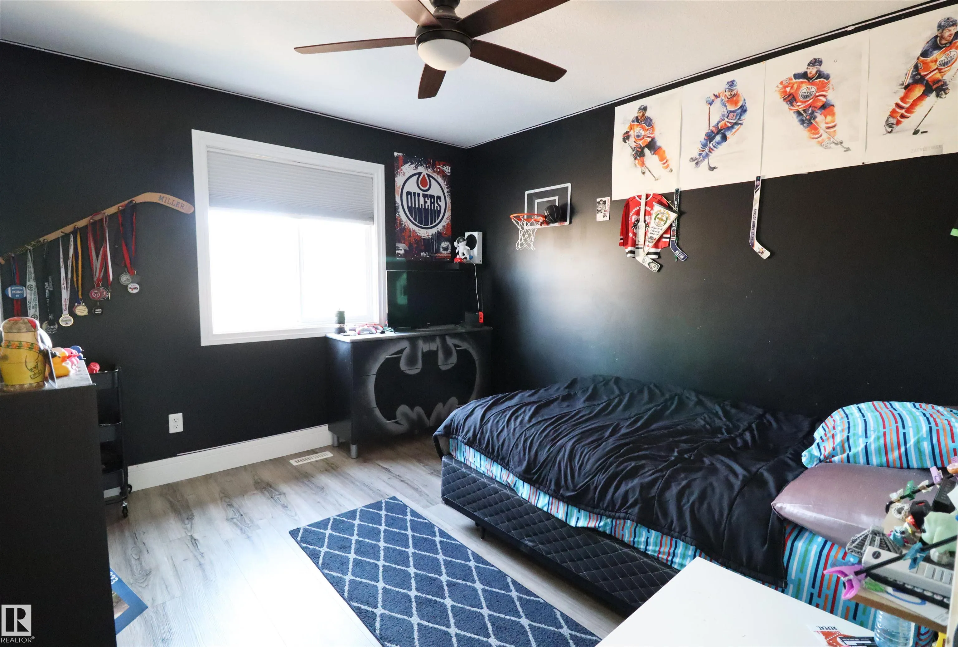 24 Henderson Landing