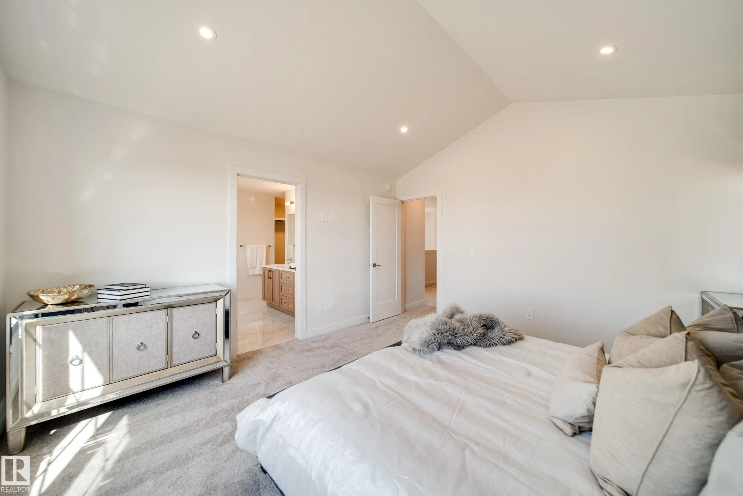 1 Cloutier Close