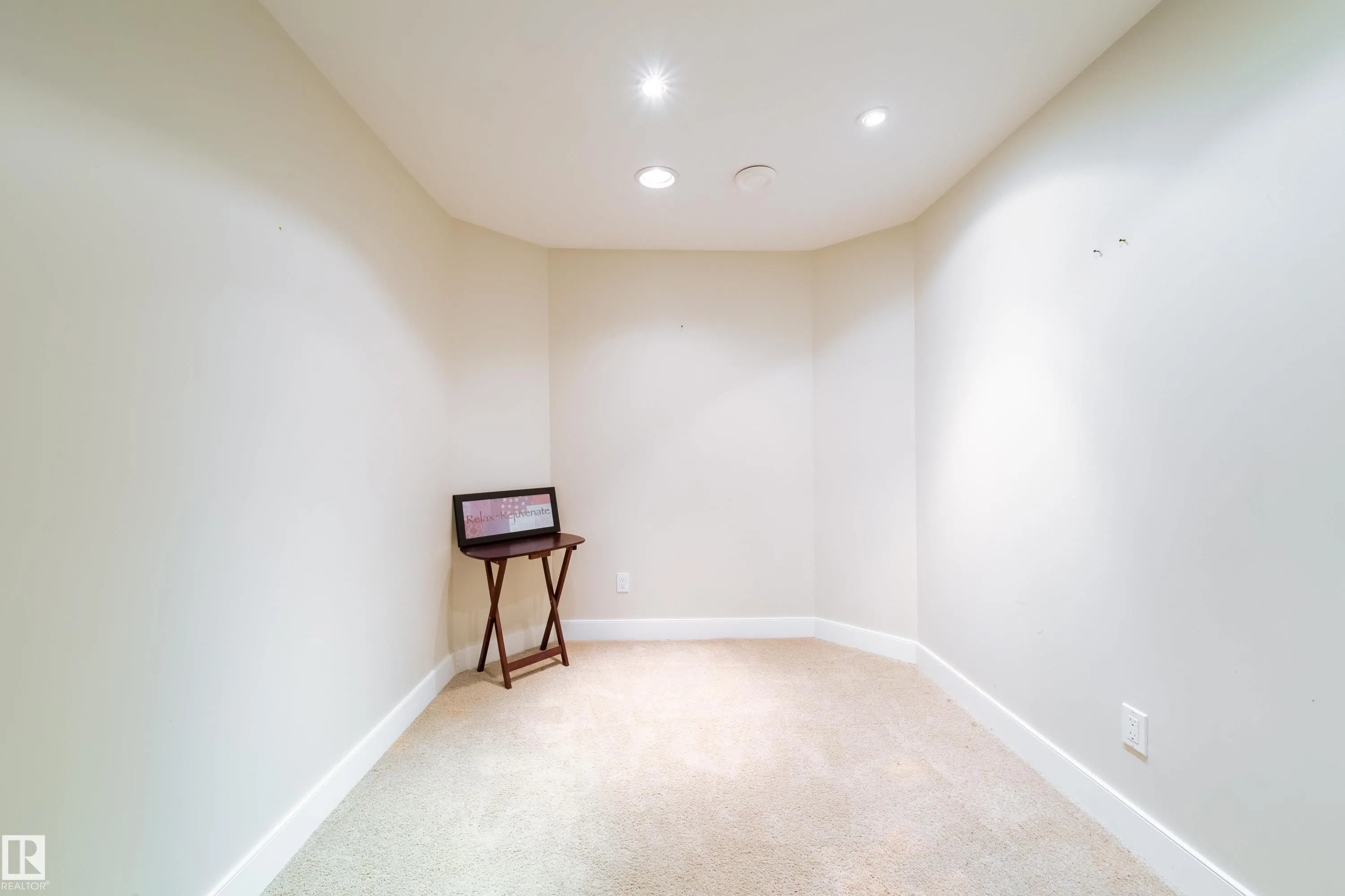89 DUFFERIN Street