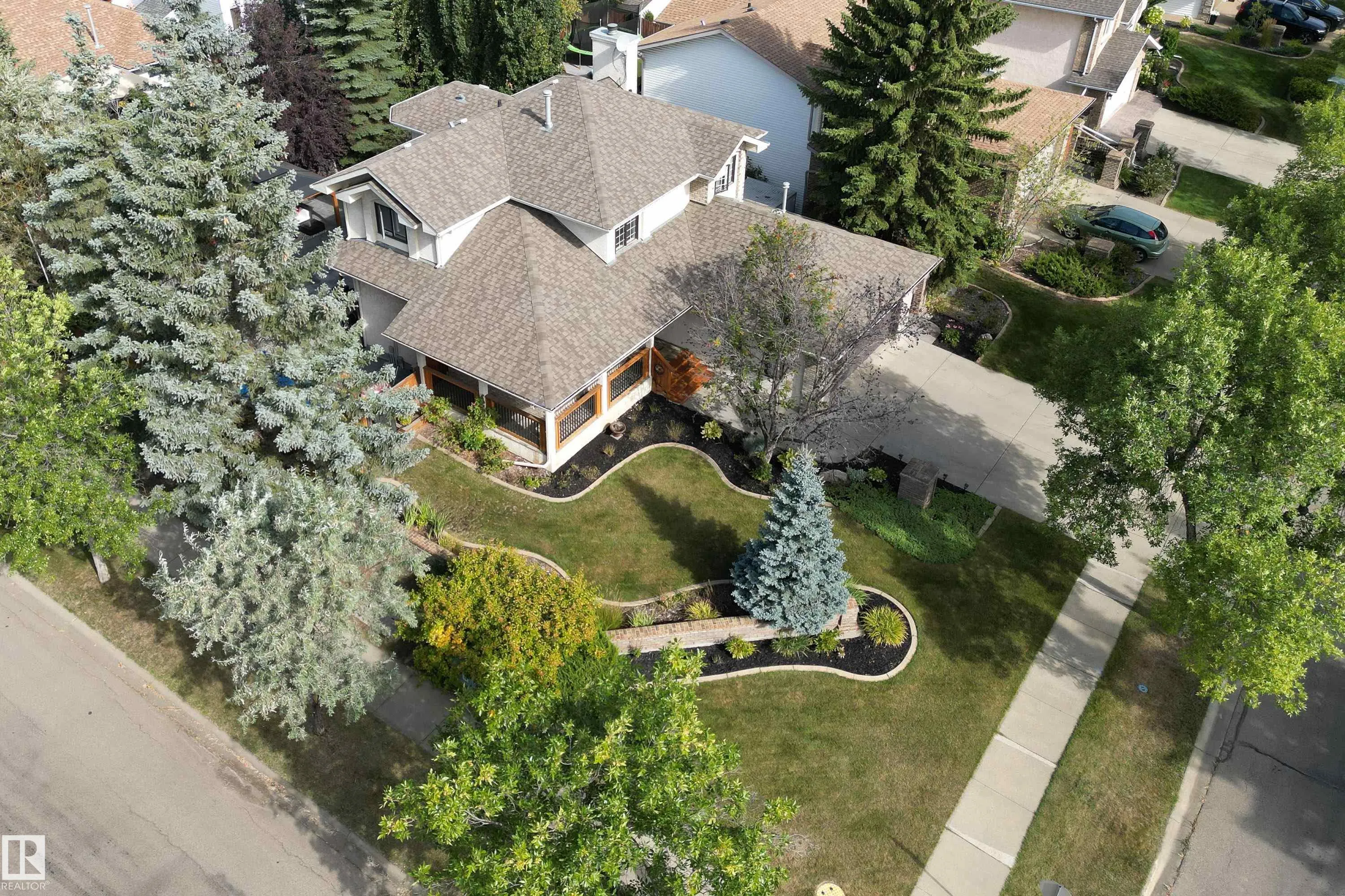 89 DUFFERIN Street