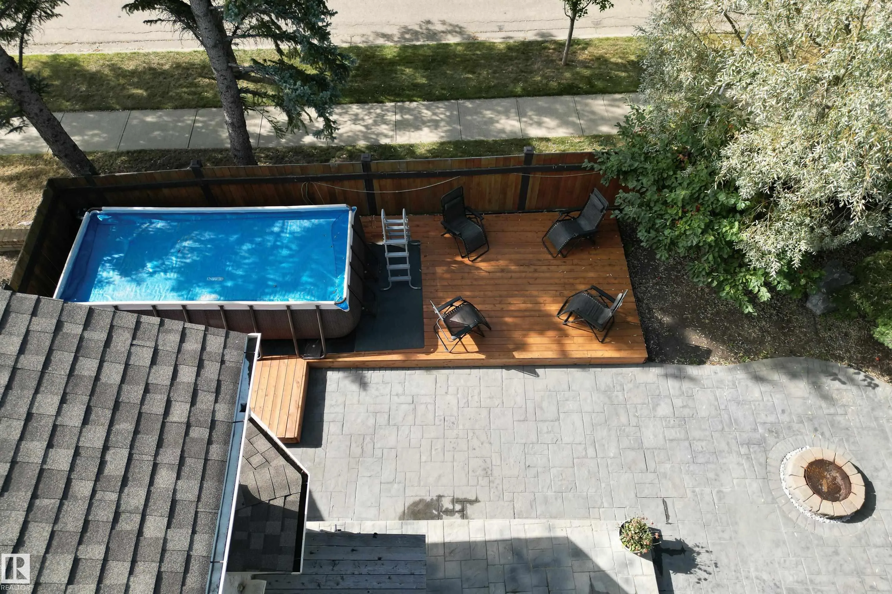 89 DUFFERIN Street