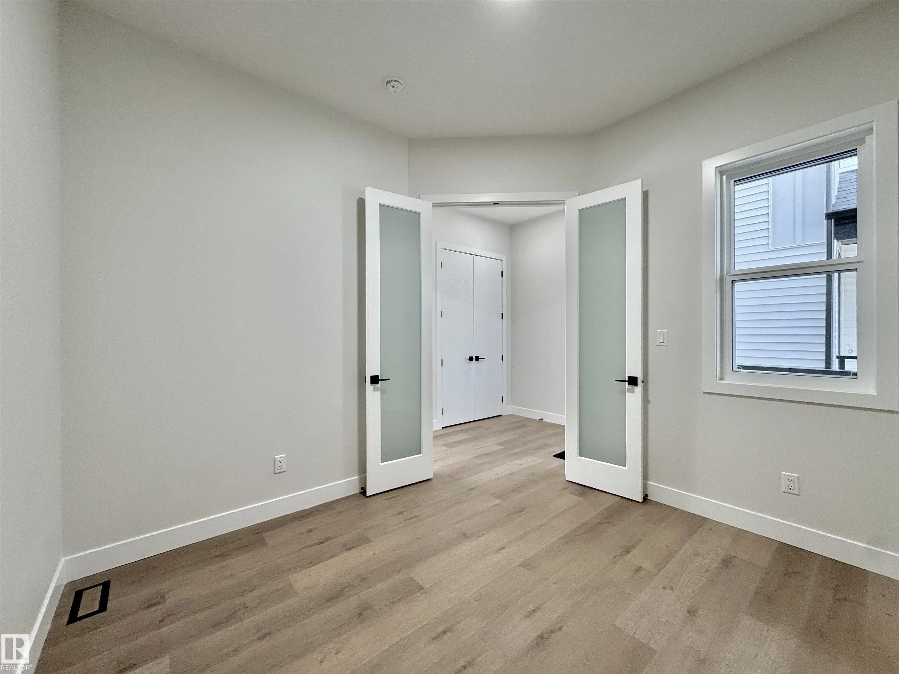 7027 KIVIAQ Crescent