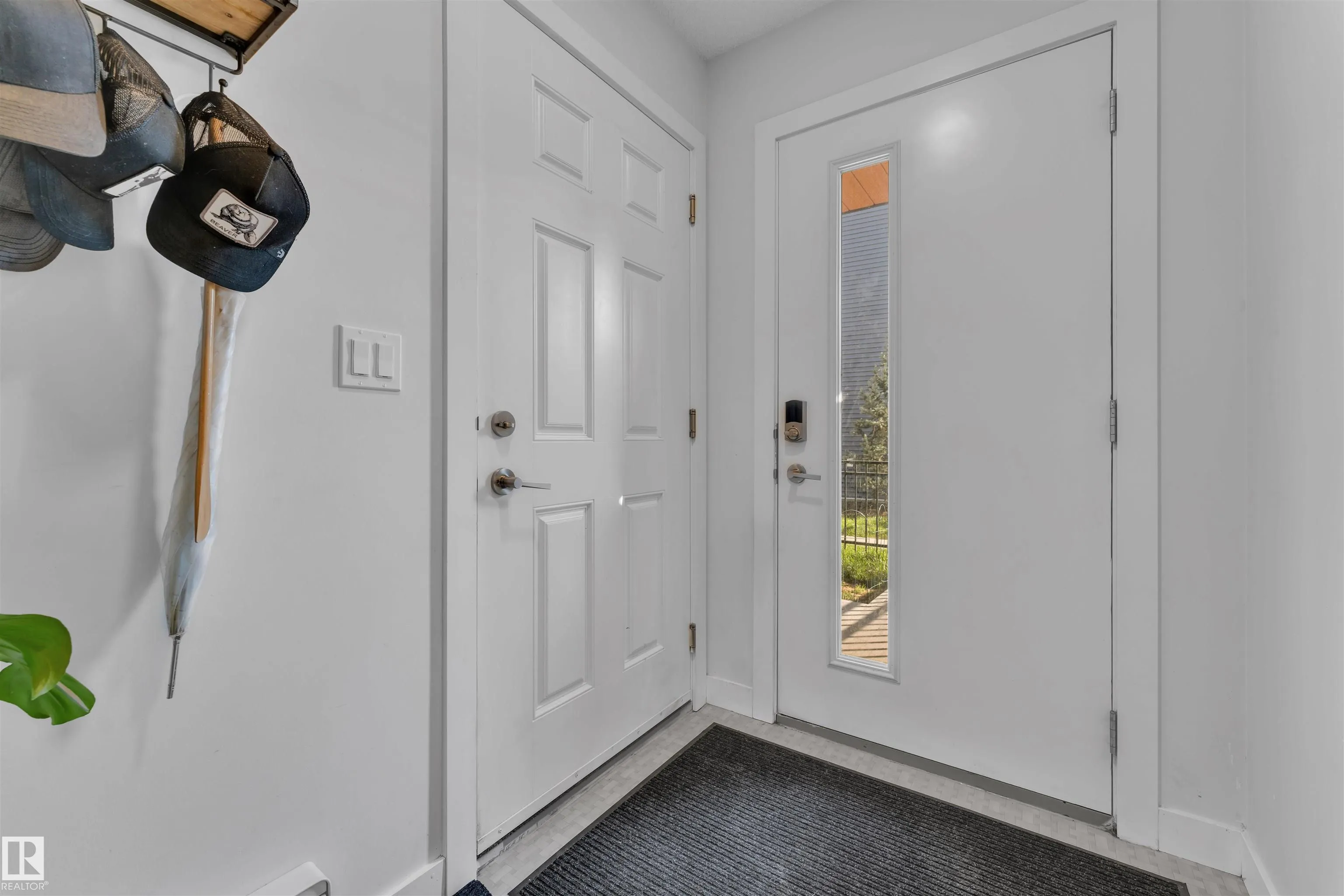 1010 RABBIT HILL Road