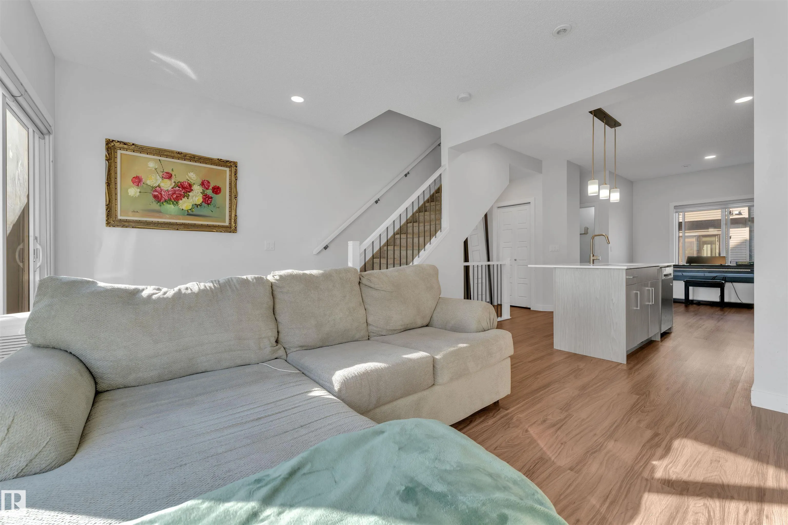 1010 RABBIT HILL Road