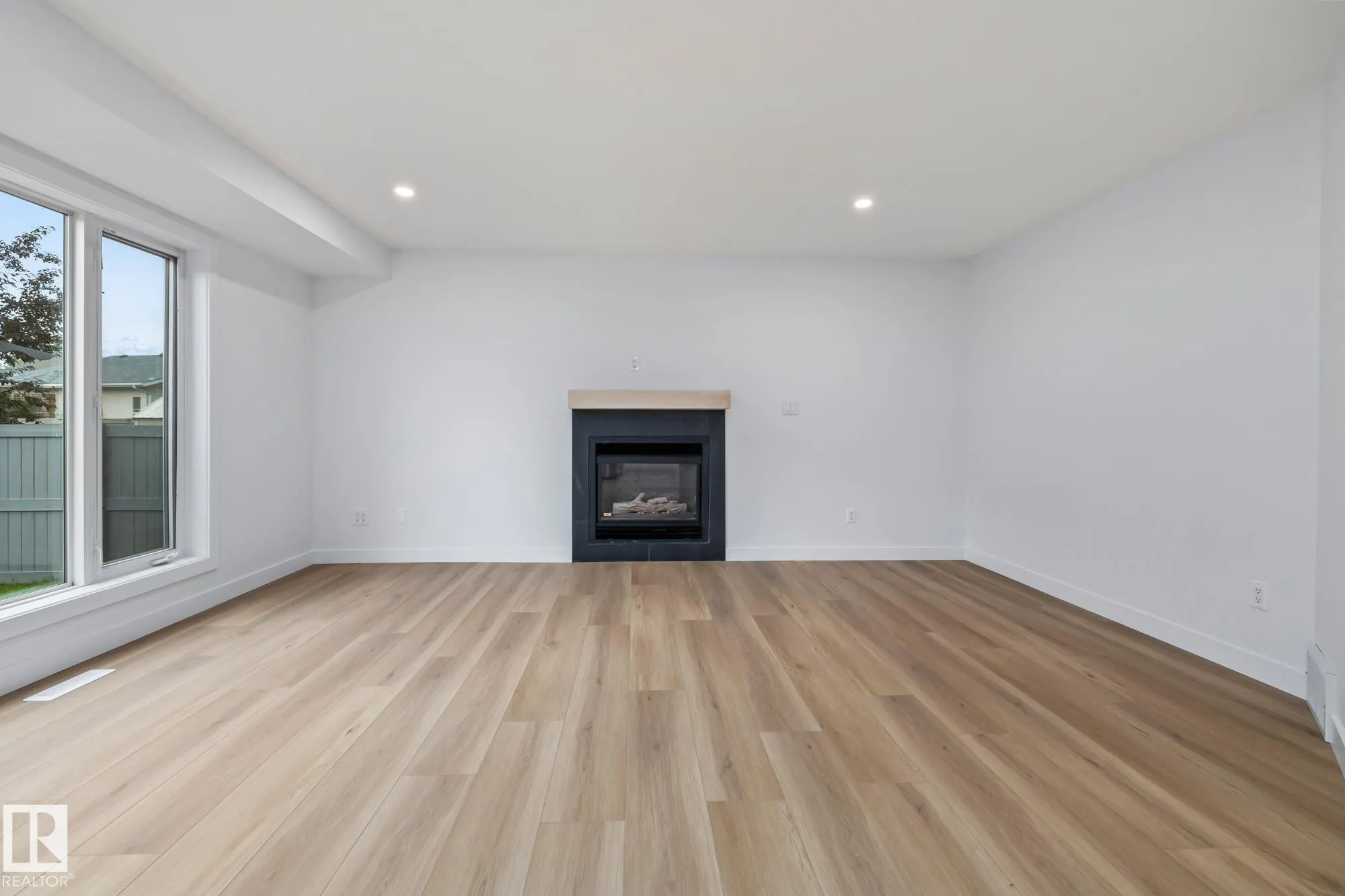 209 Bancroft Close