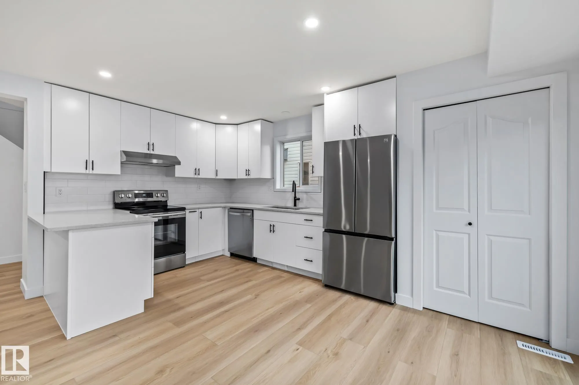 209 Bancroft Close