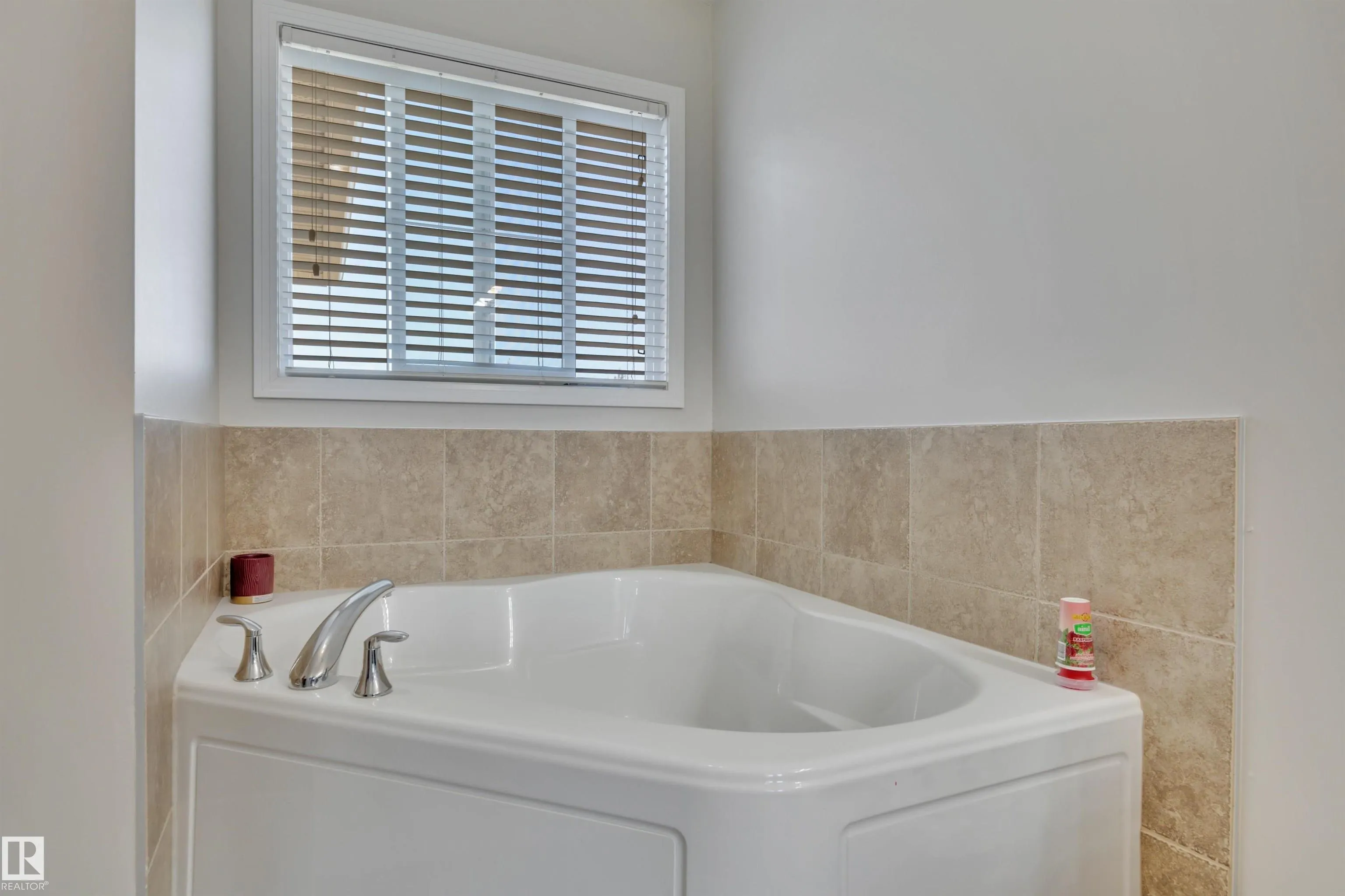 203 AVENA Circle