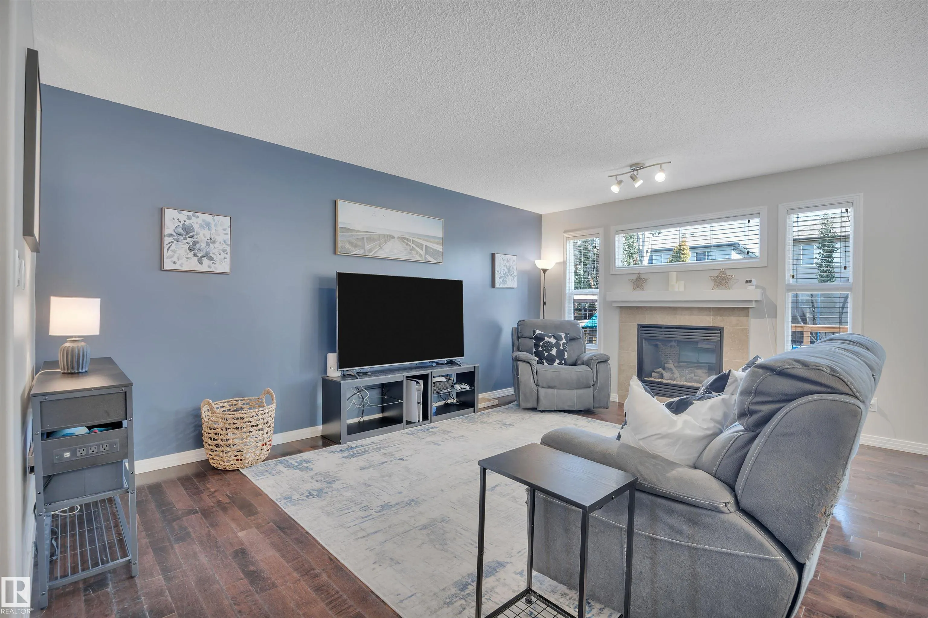 203 AVENA Circle