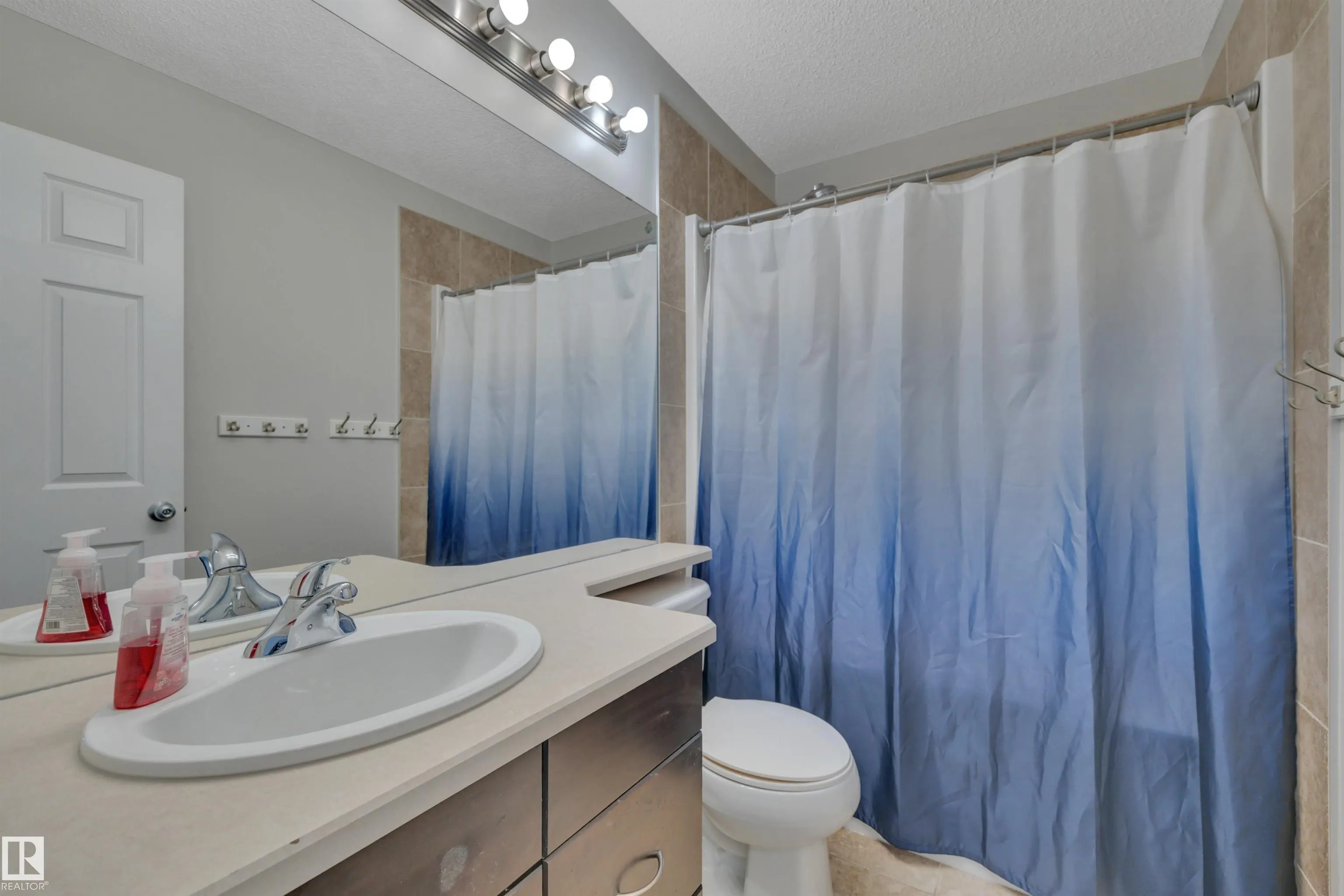 203 AVENA Circle