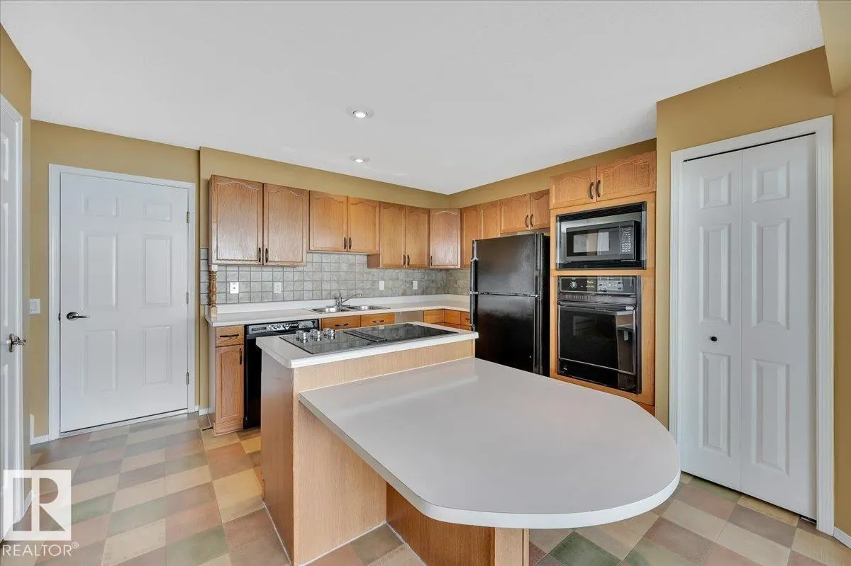 90 LIBERTON Drive