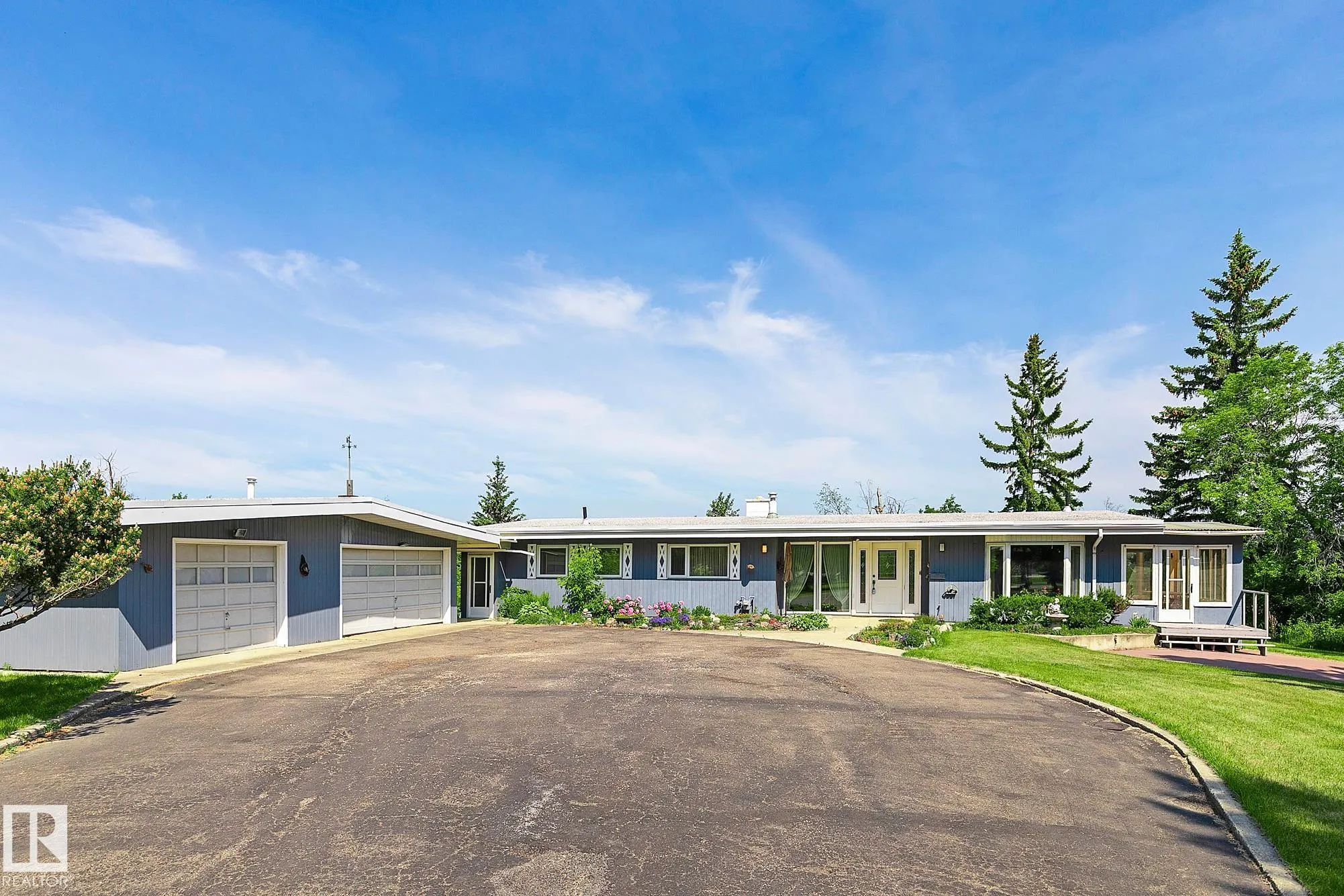 140 WINDERMERE Drive