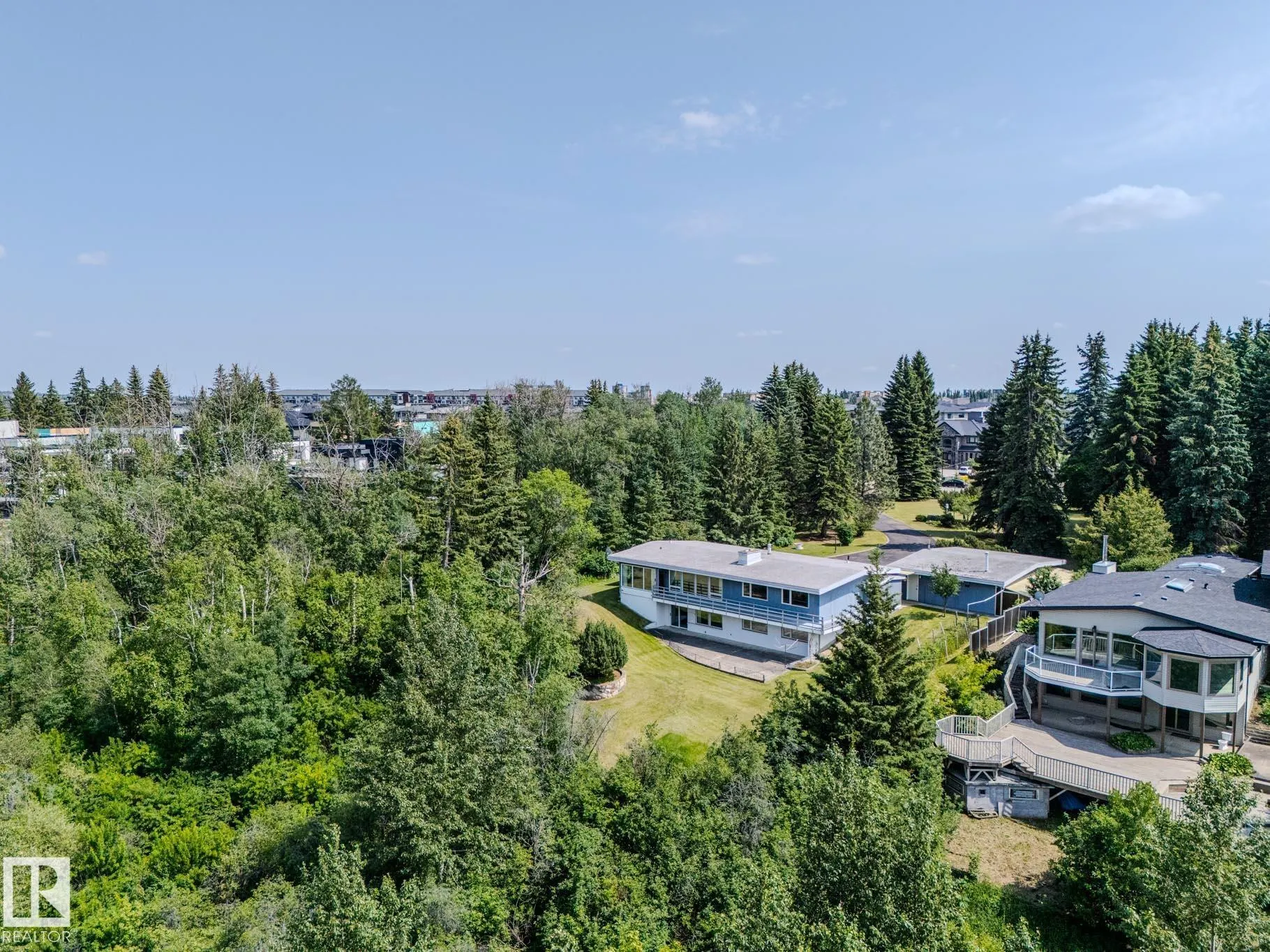 140 WINDERMERE Drive