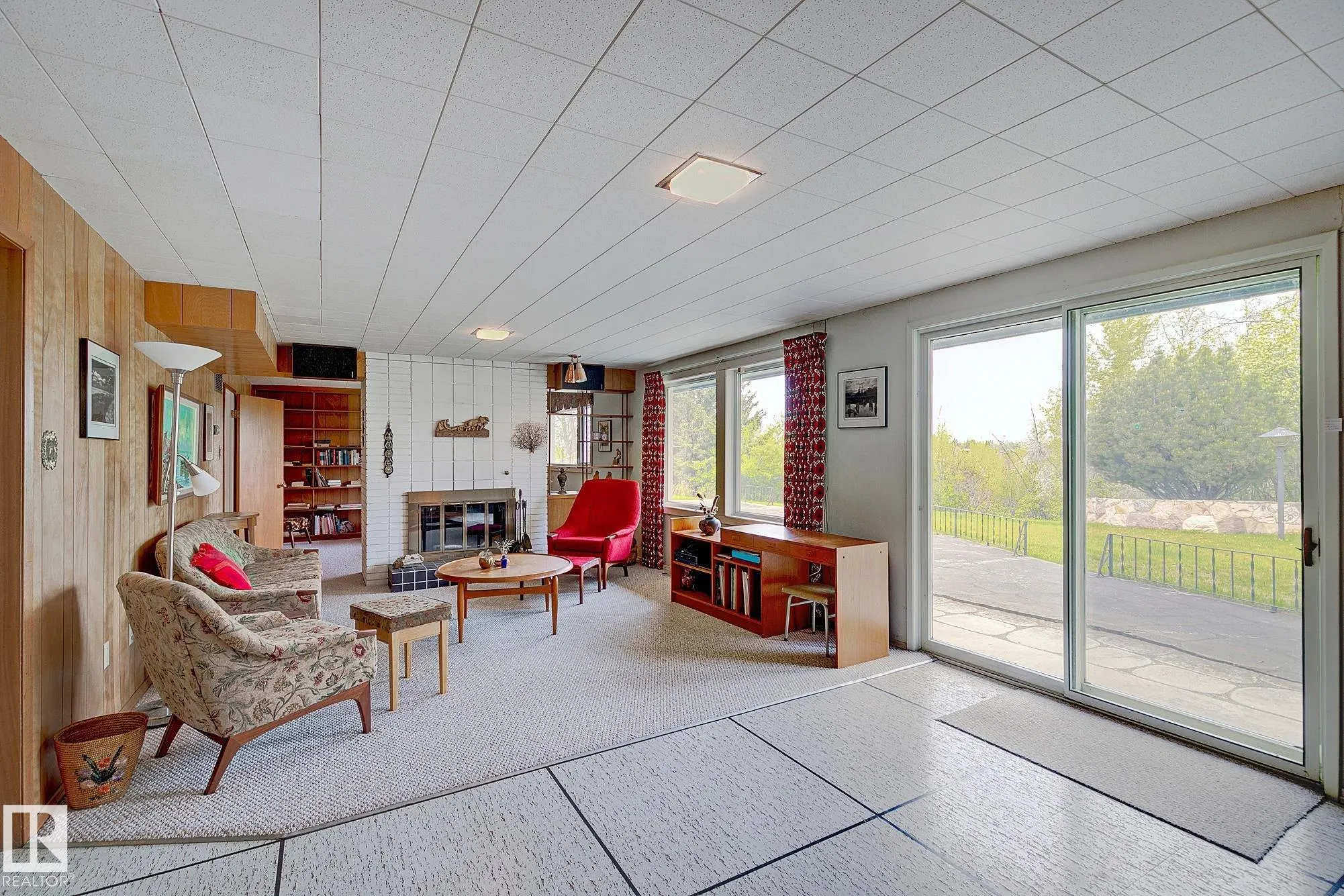 140 WINDERMERE Drive