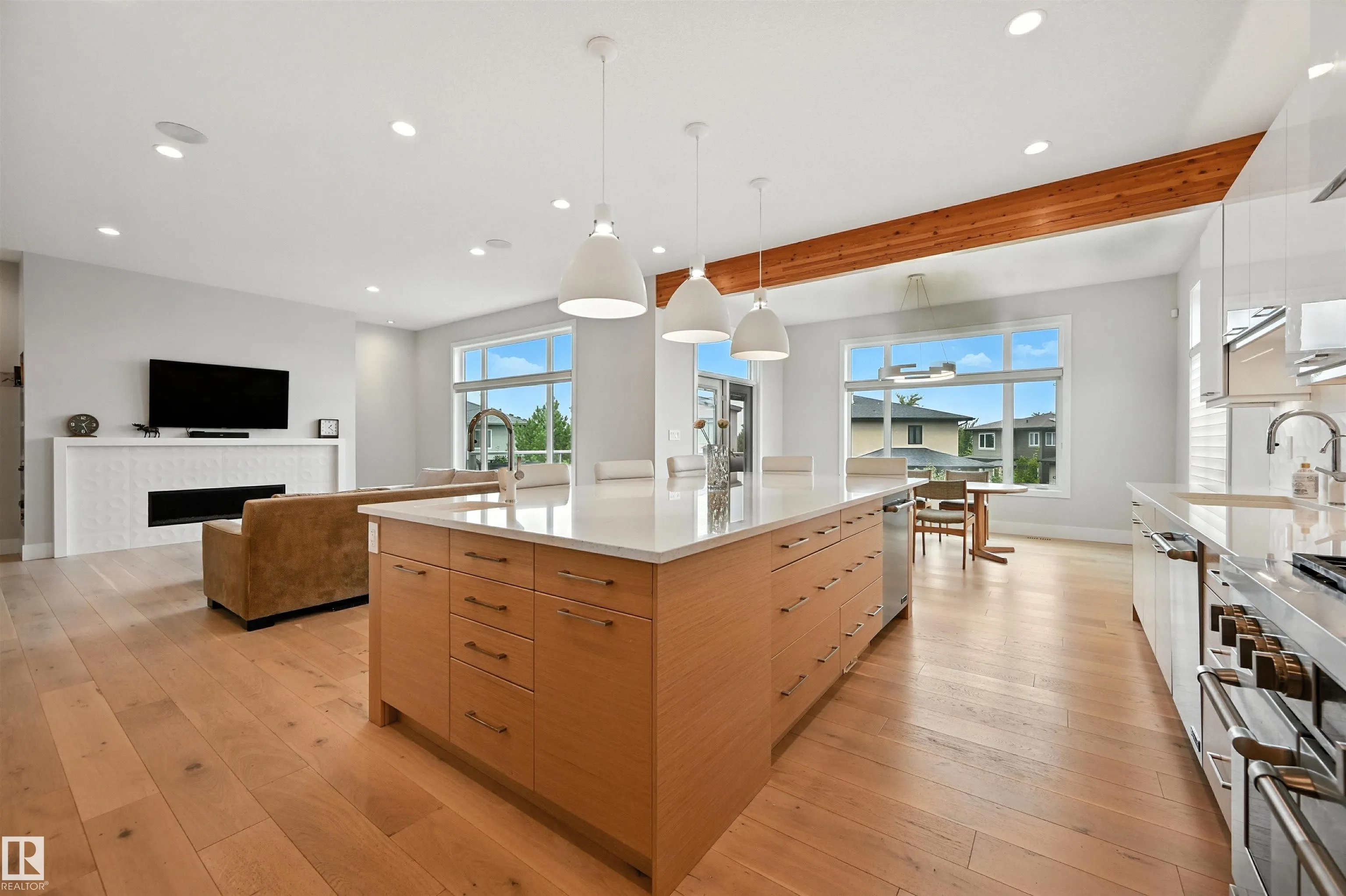 2620 WHEATON Close