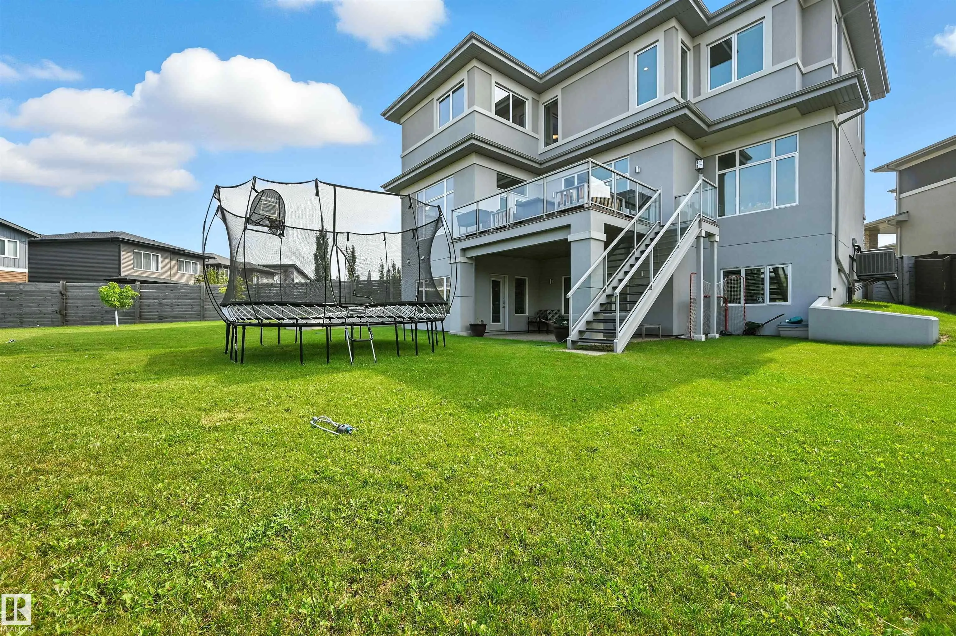 2620 WHEATON Close