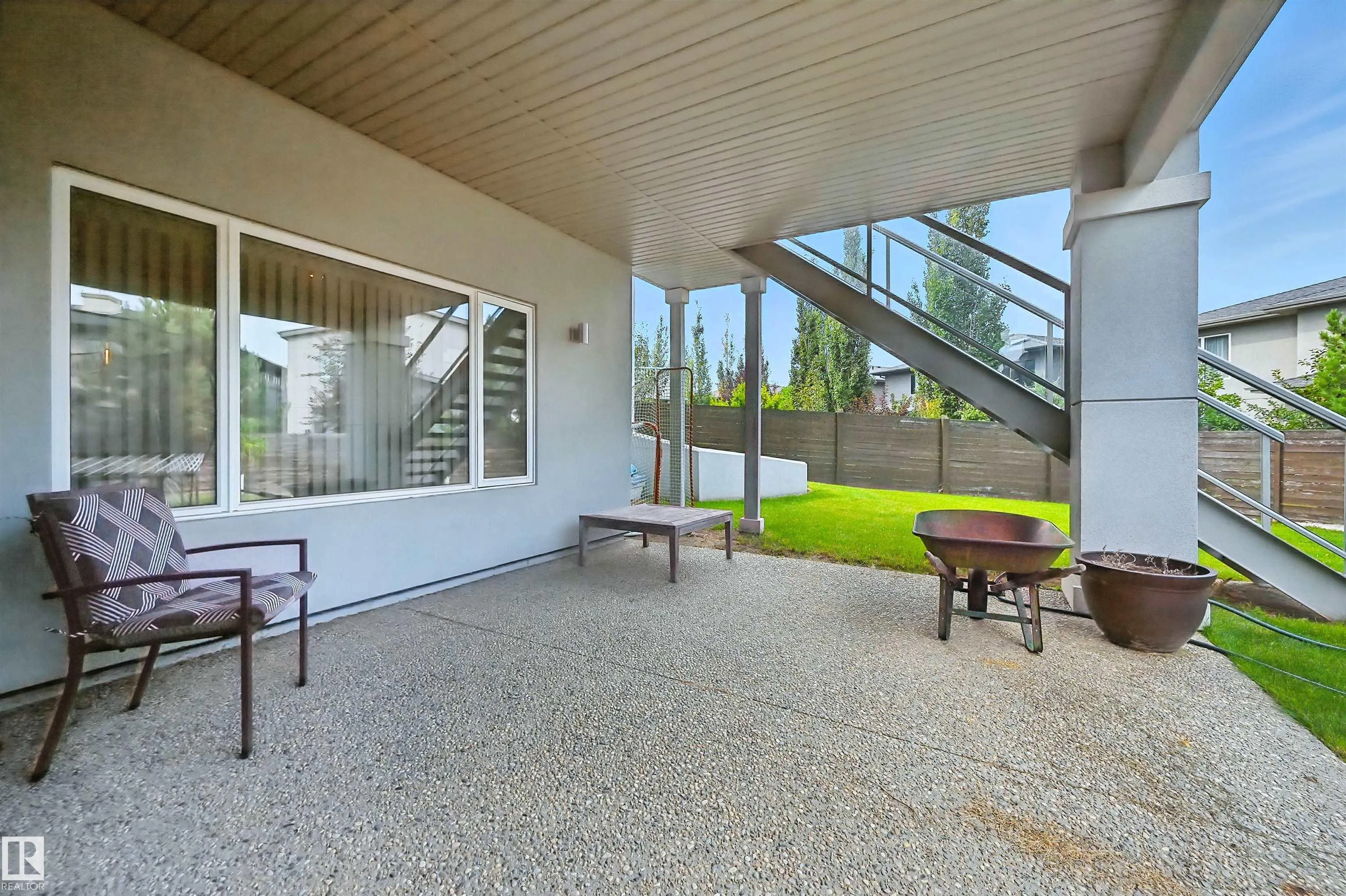 2620 WHEATON Close
