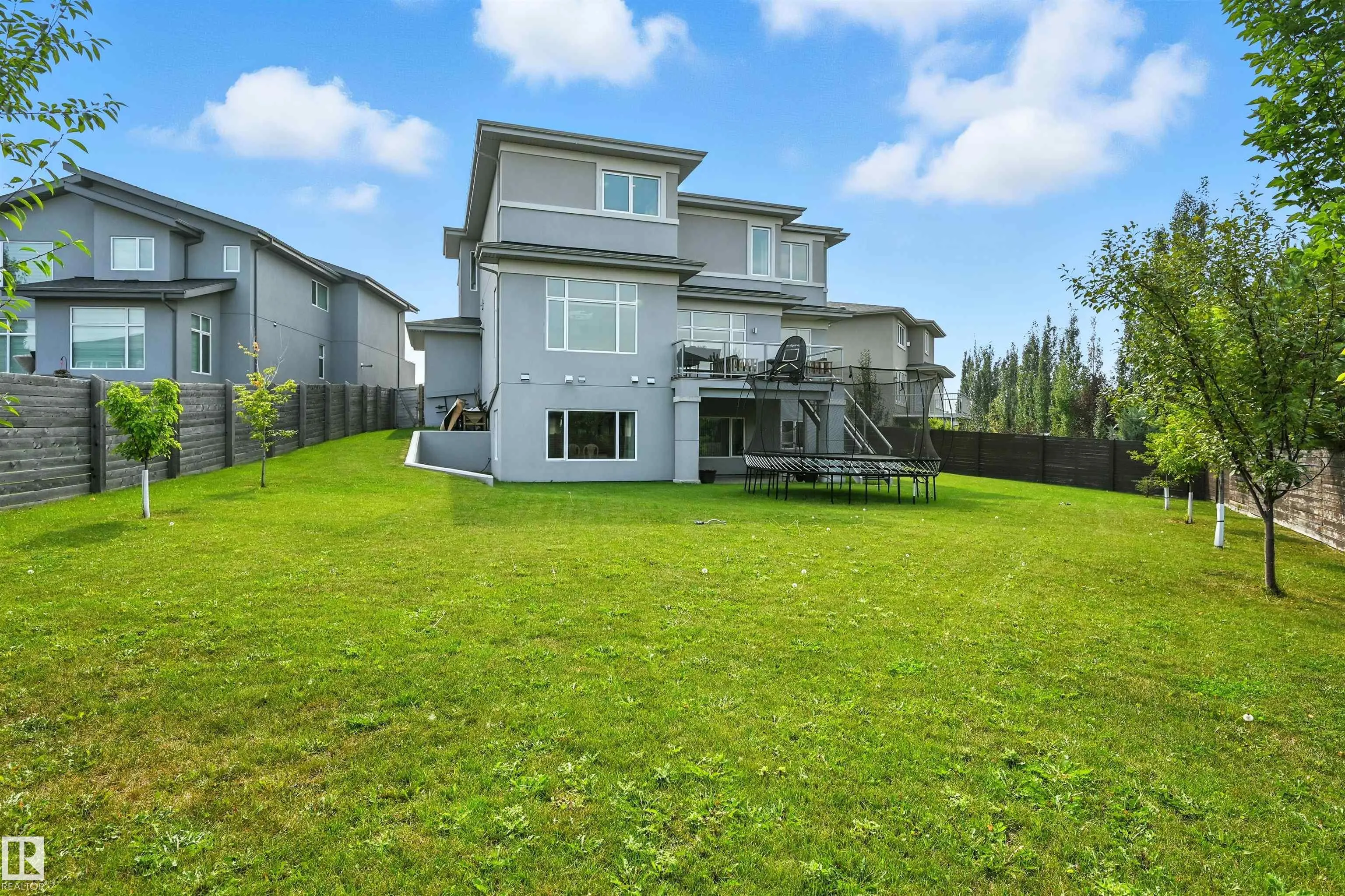 2620 WHEATON Close