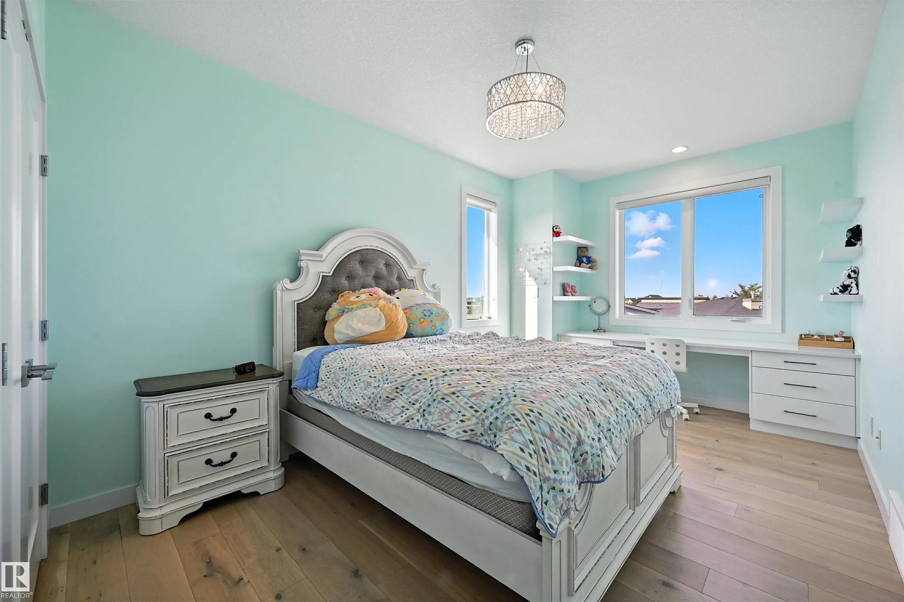 2620 WHEATON Close