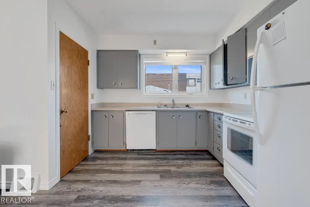 10408 116 Avenue