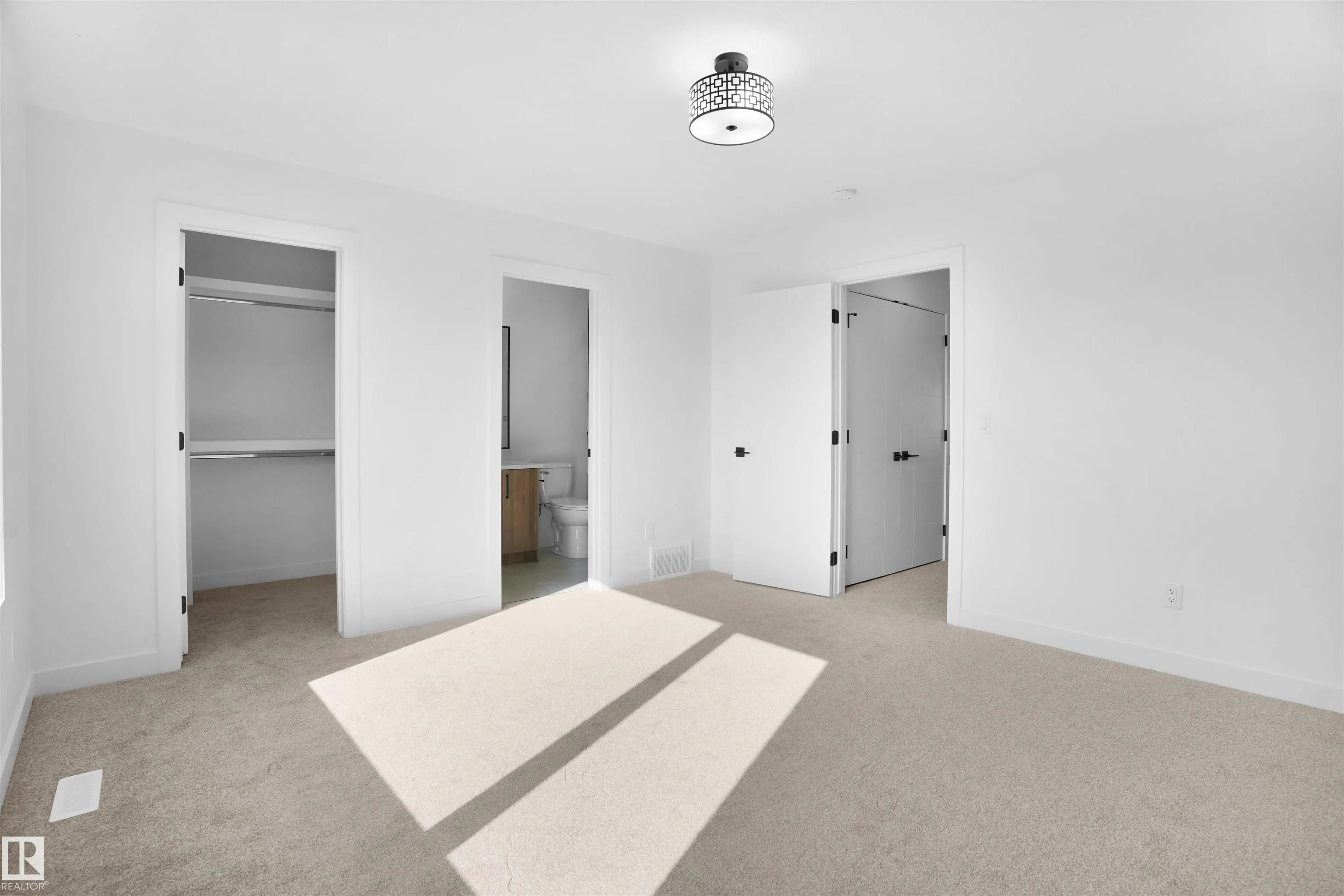84 Blackbird Bend