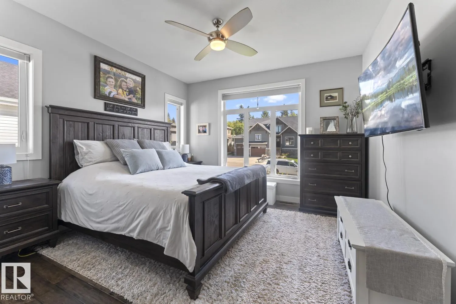 2518 Lockhart Way