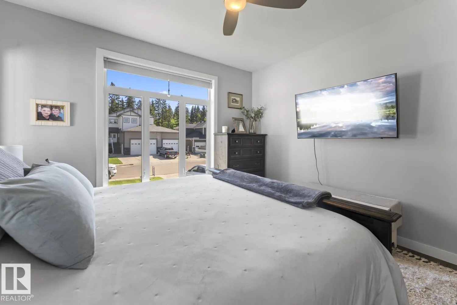 2518 Lockhart Way