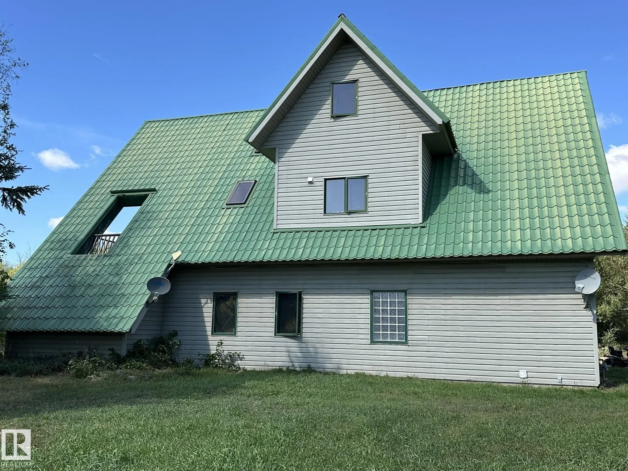17401 Victoria Trail