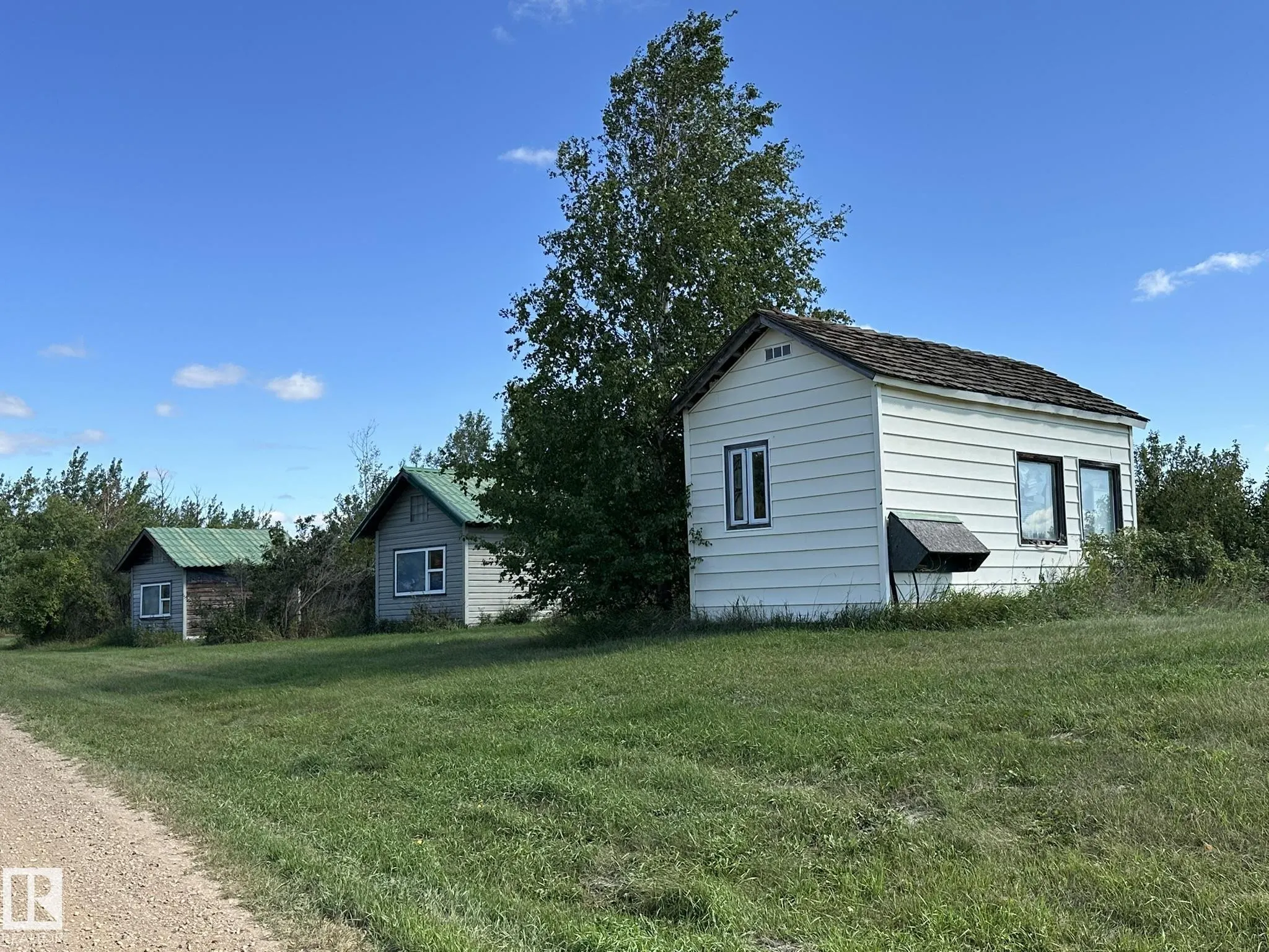 17401 Victoria Trail