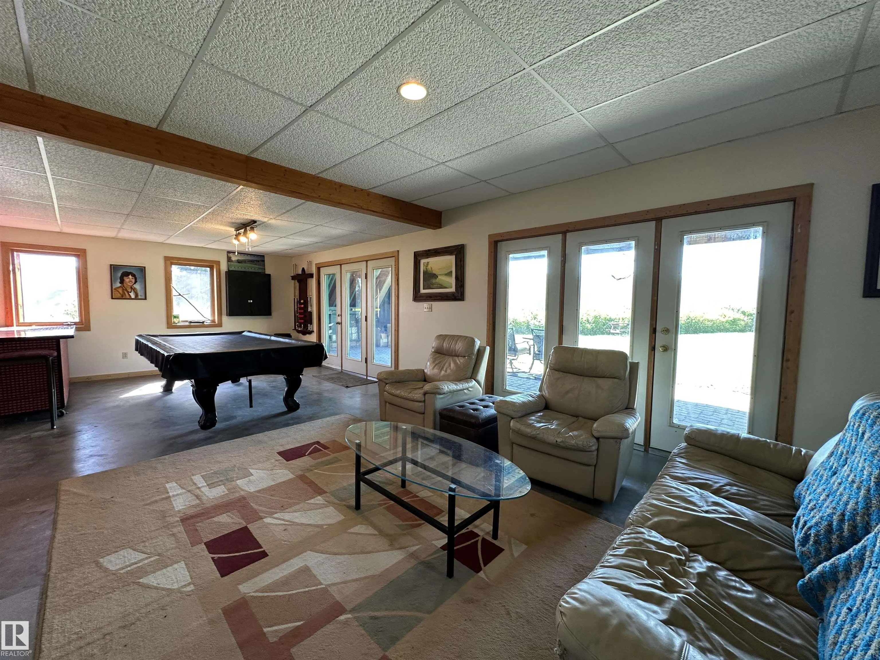 17401 Victoria Trail