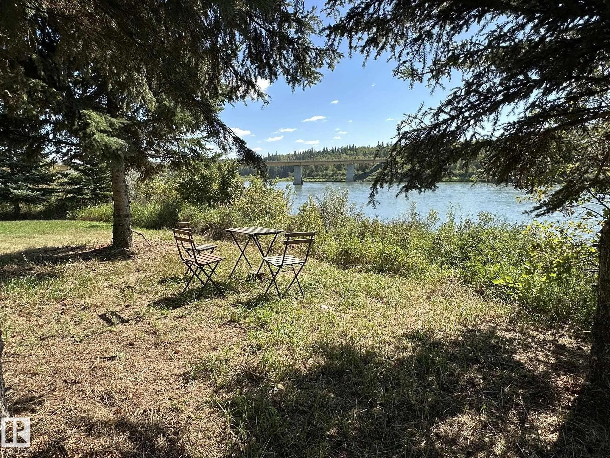 17401 Victoria Trail