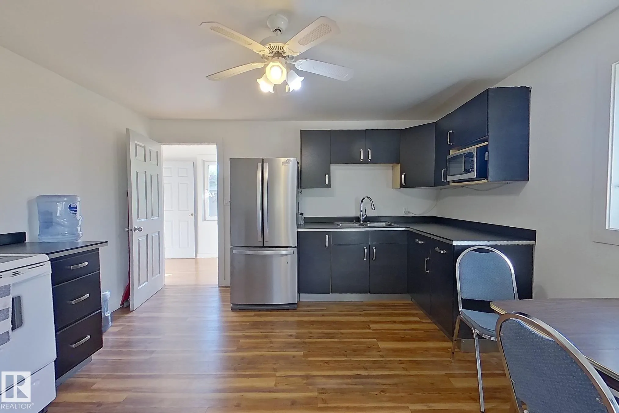 301 2nd Street