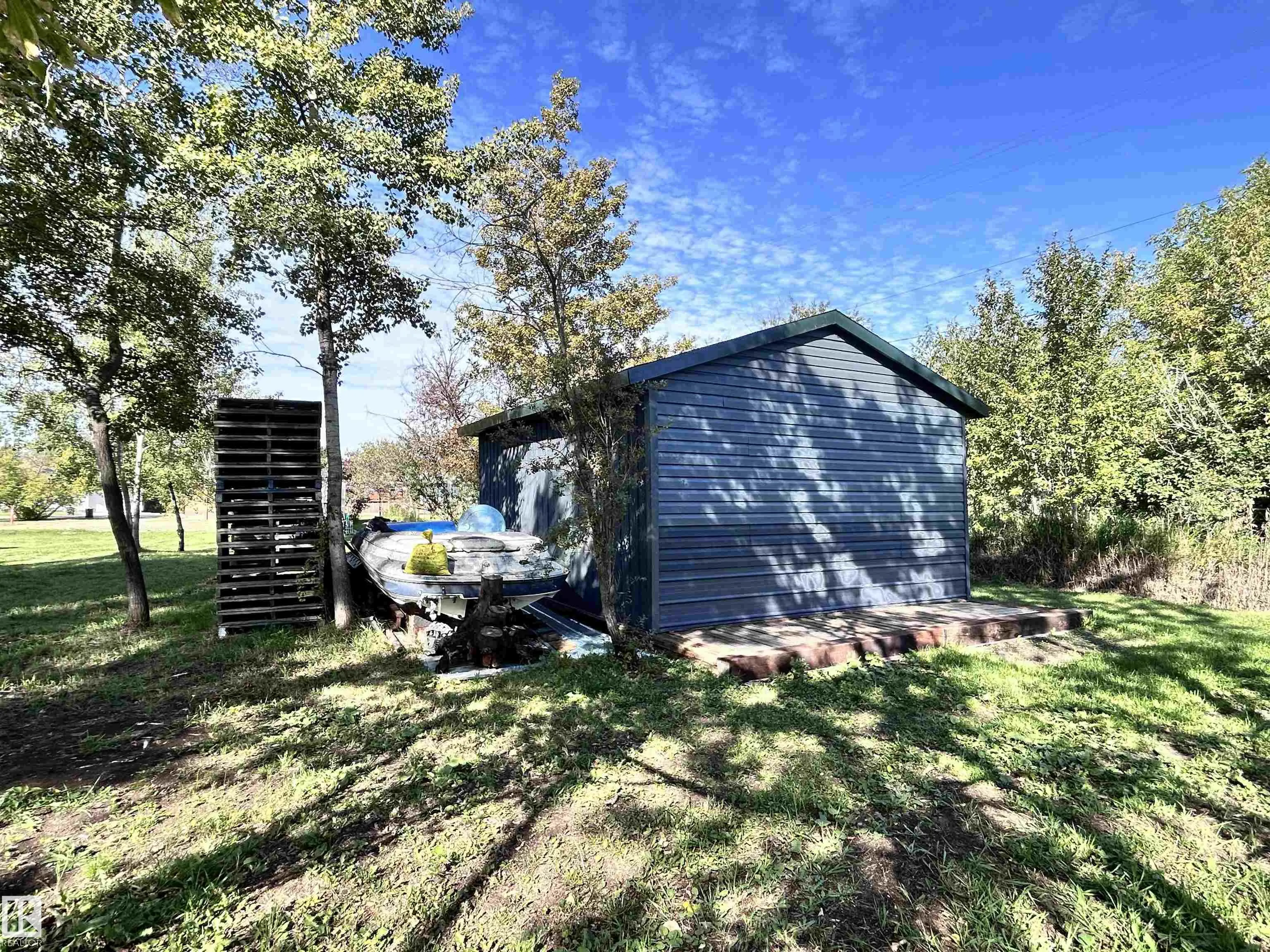 301 2nd Street