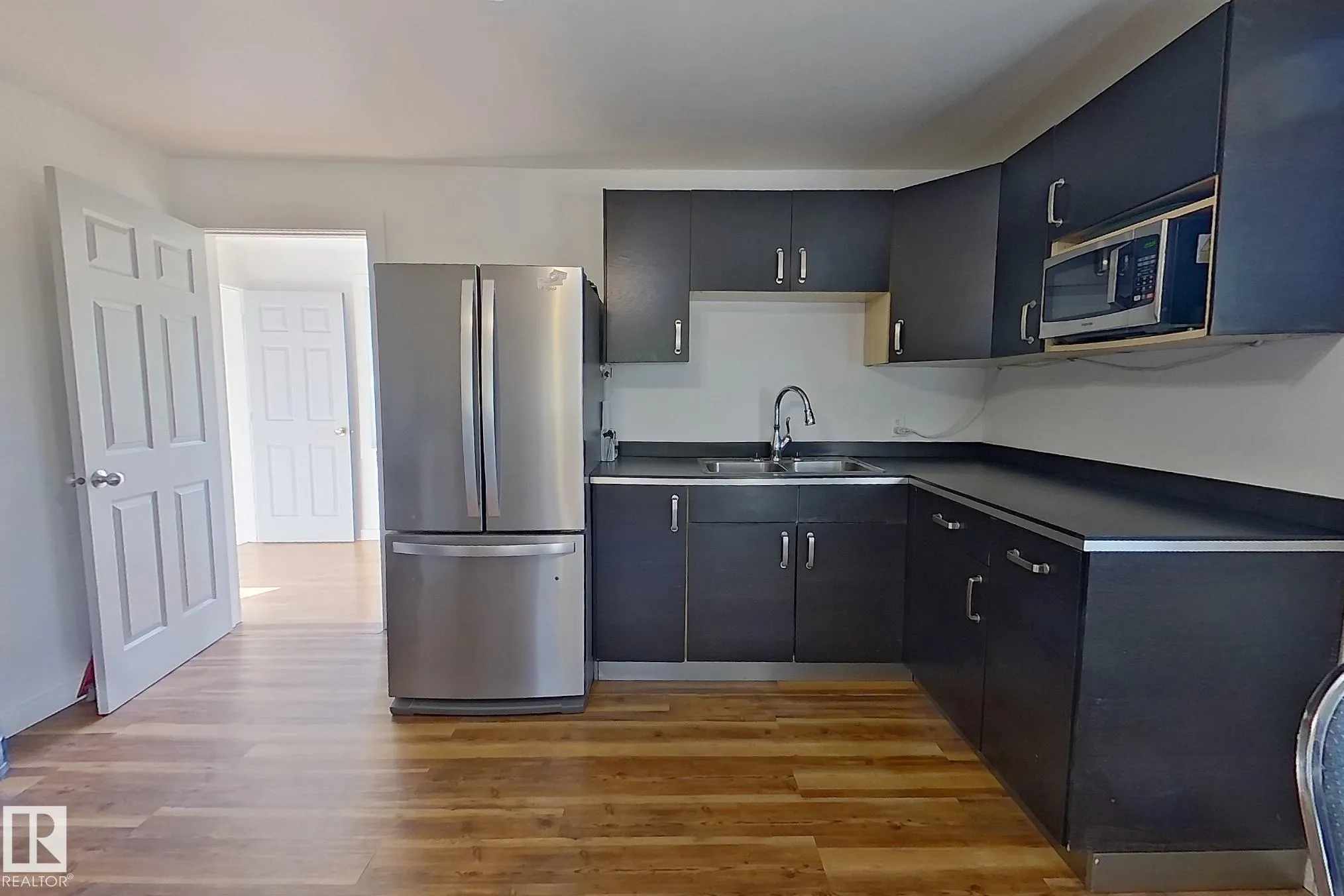 301 2nd Street