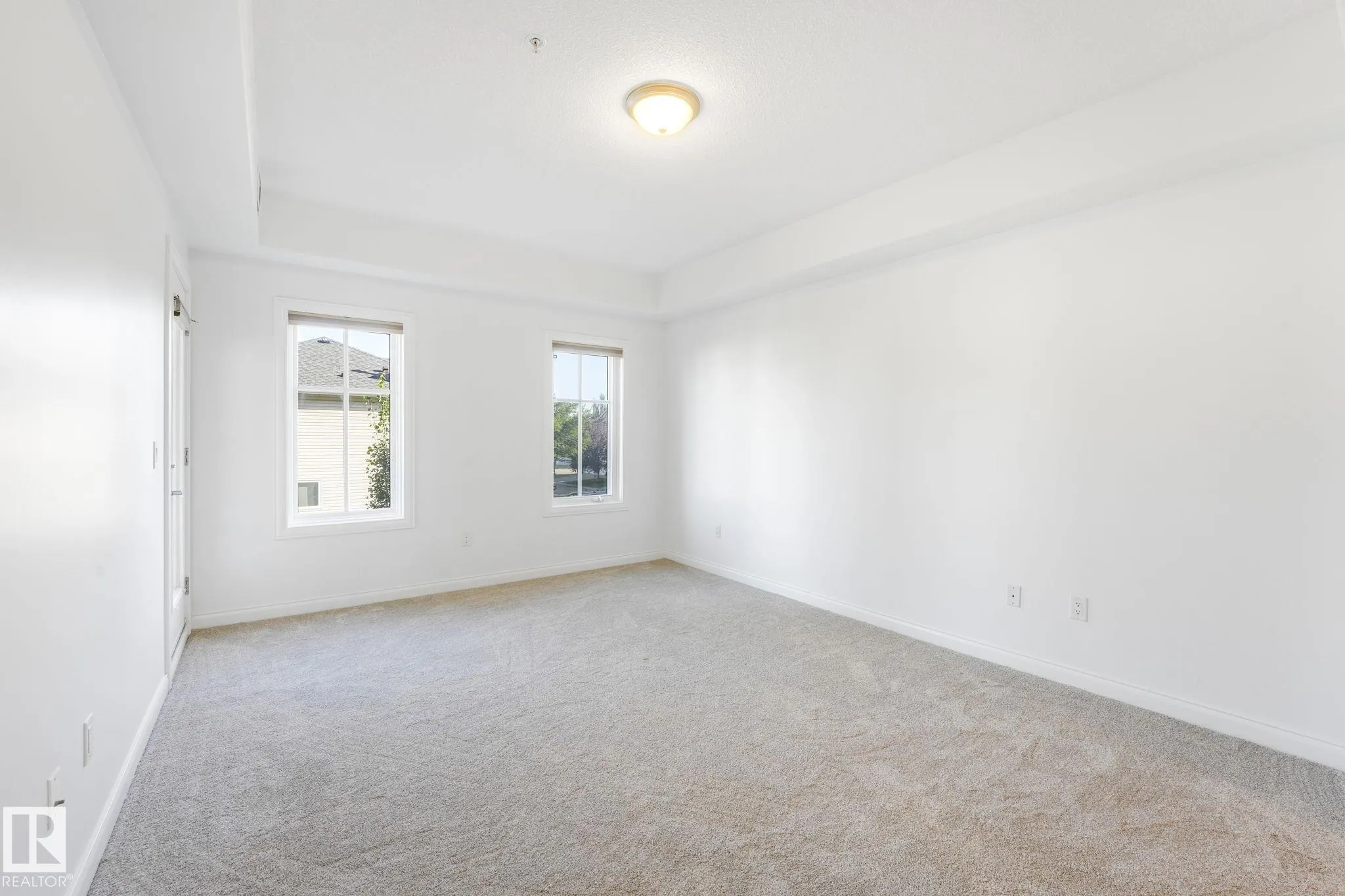 1406 HODGSON Way