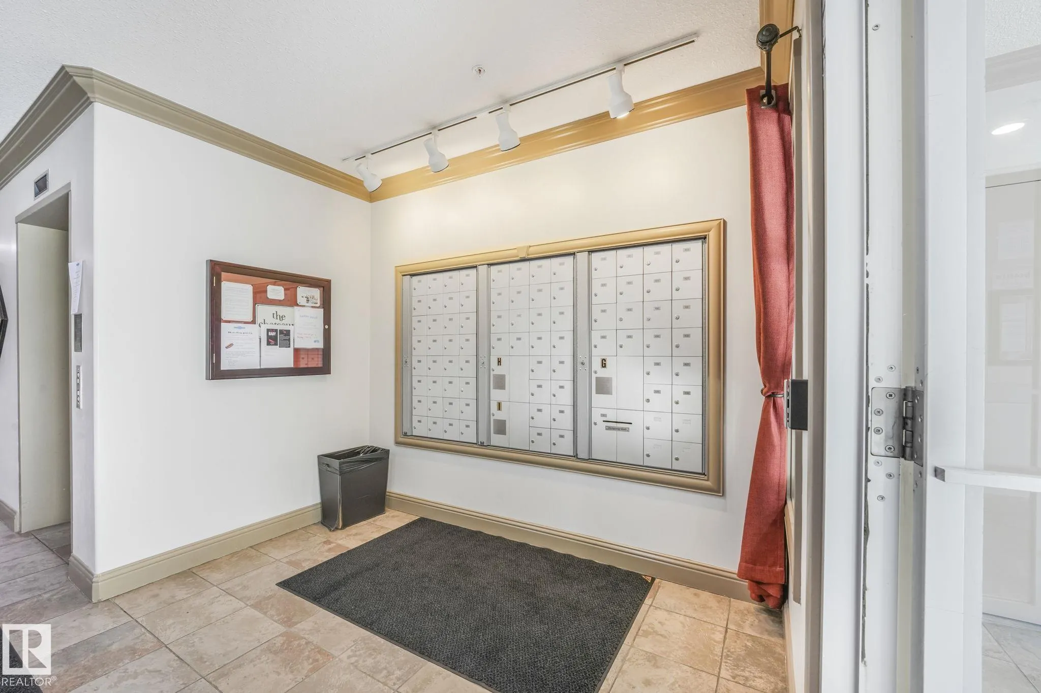 1406 HODGSON Way
