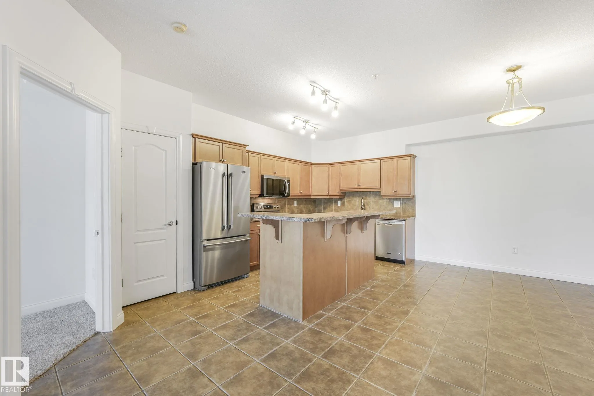 1406 HODGSON Way