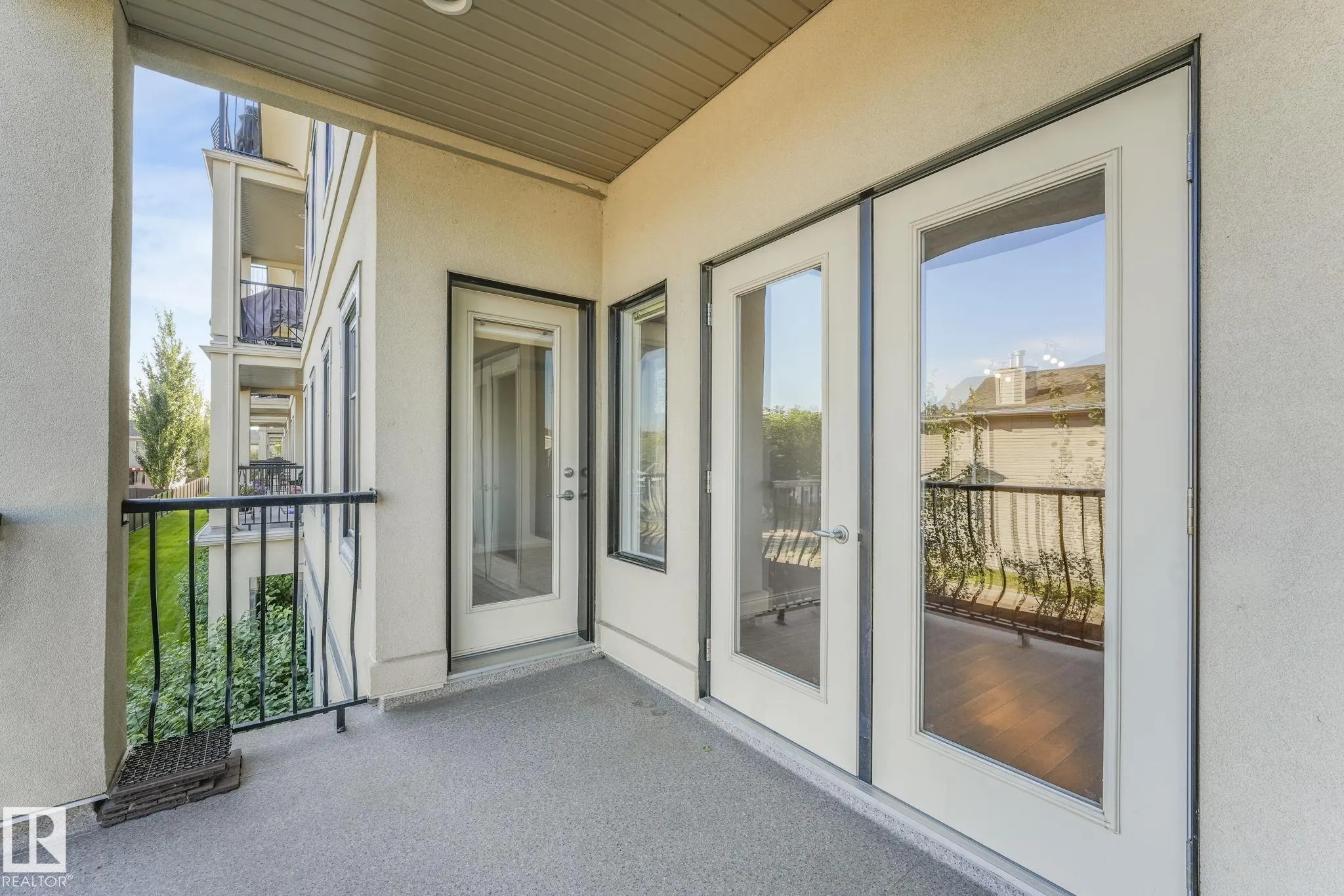1406 HODGSON Way