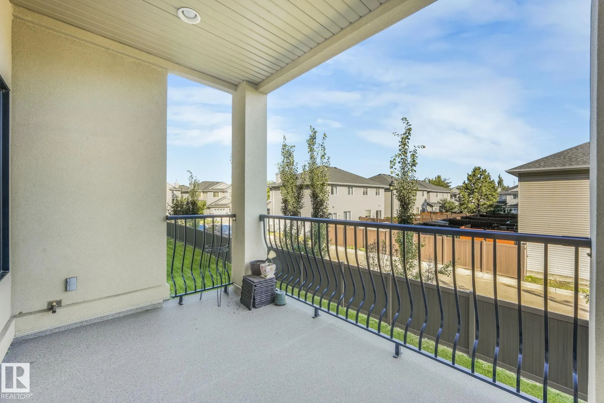 1406 HODGSON Way