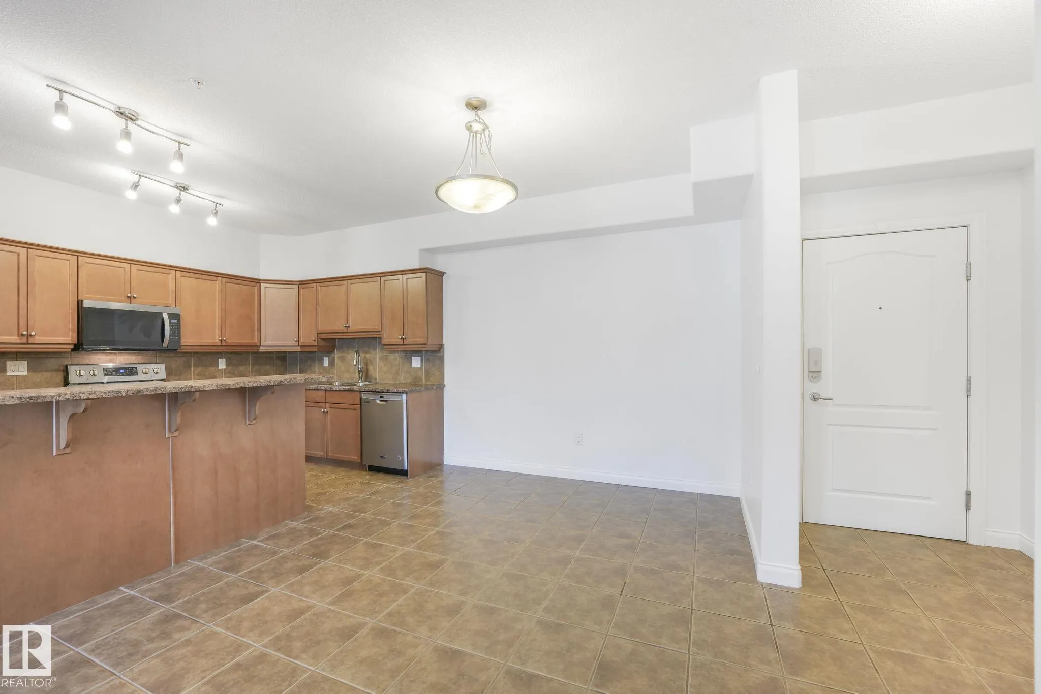 1406 HODGSON Way