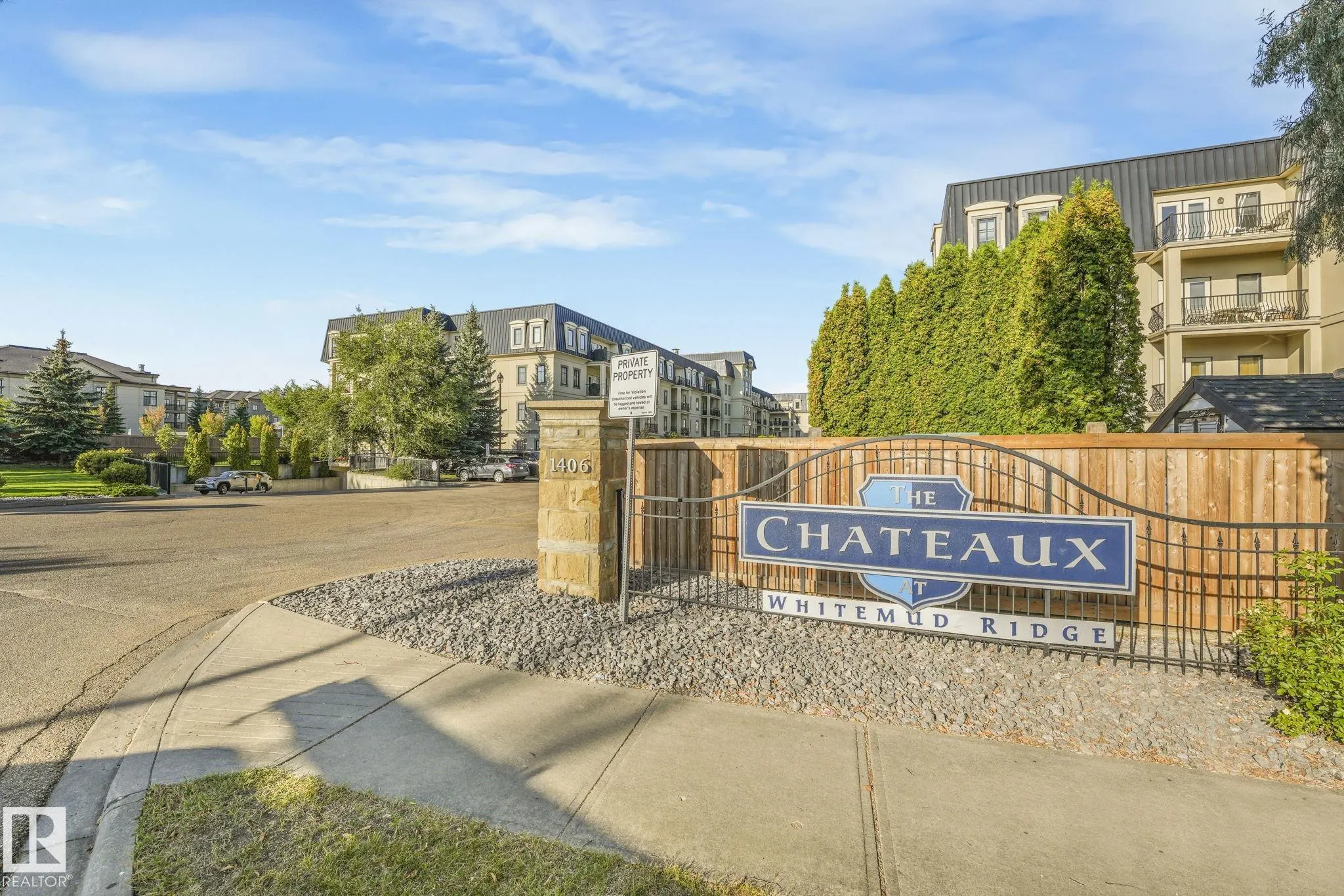 1406 HODGSON Way