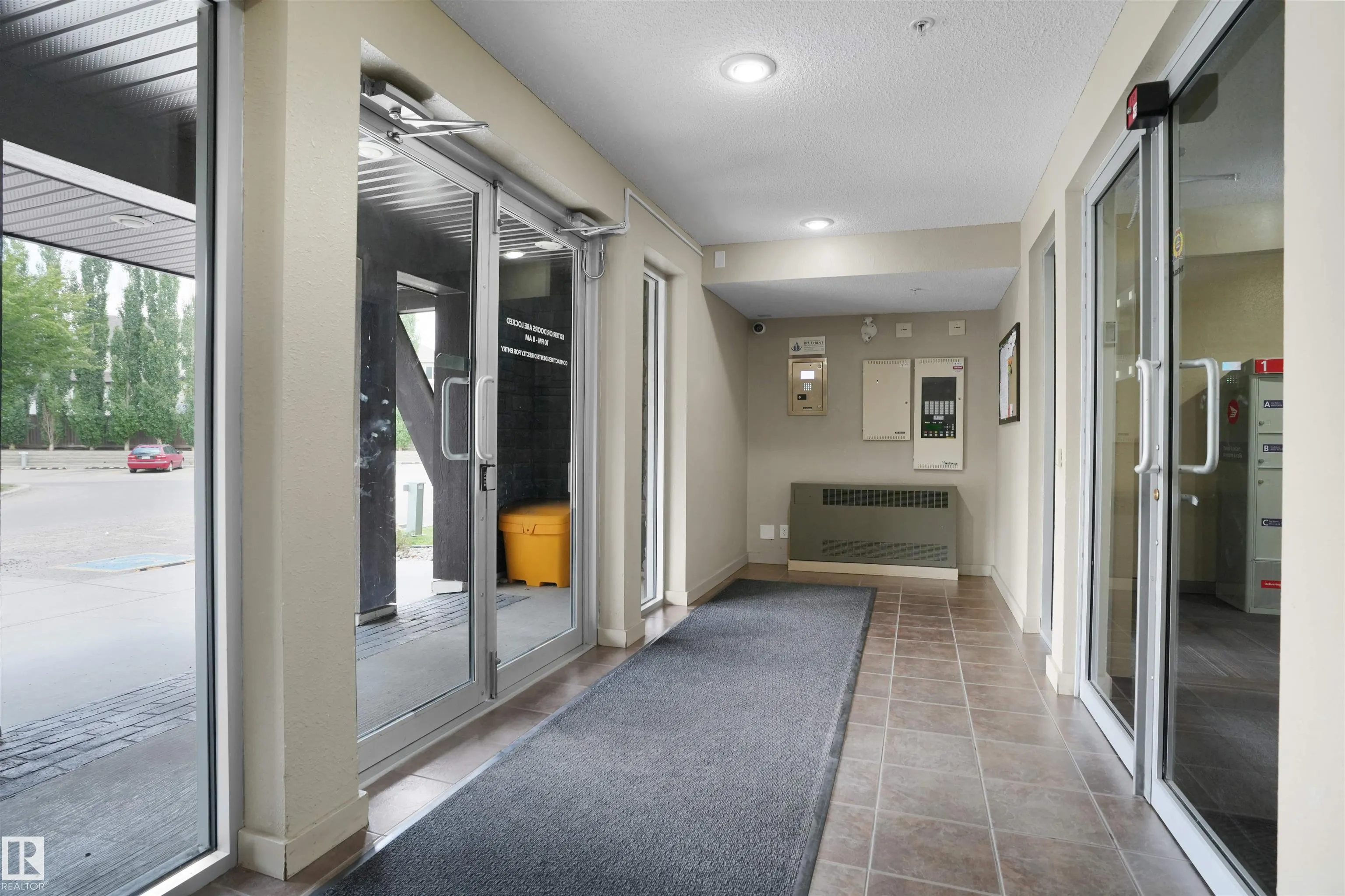 530 WATT Boulevard