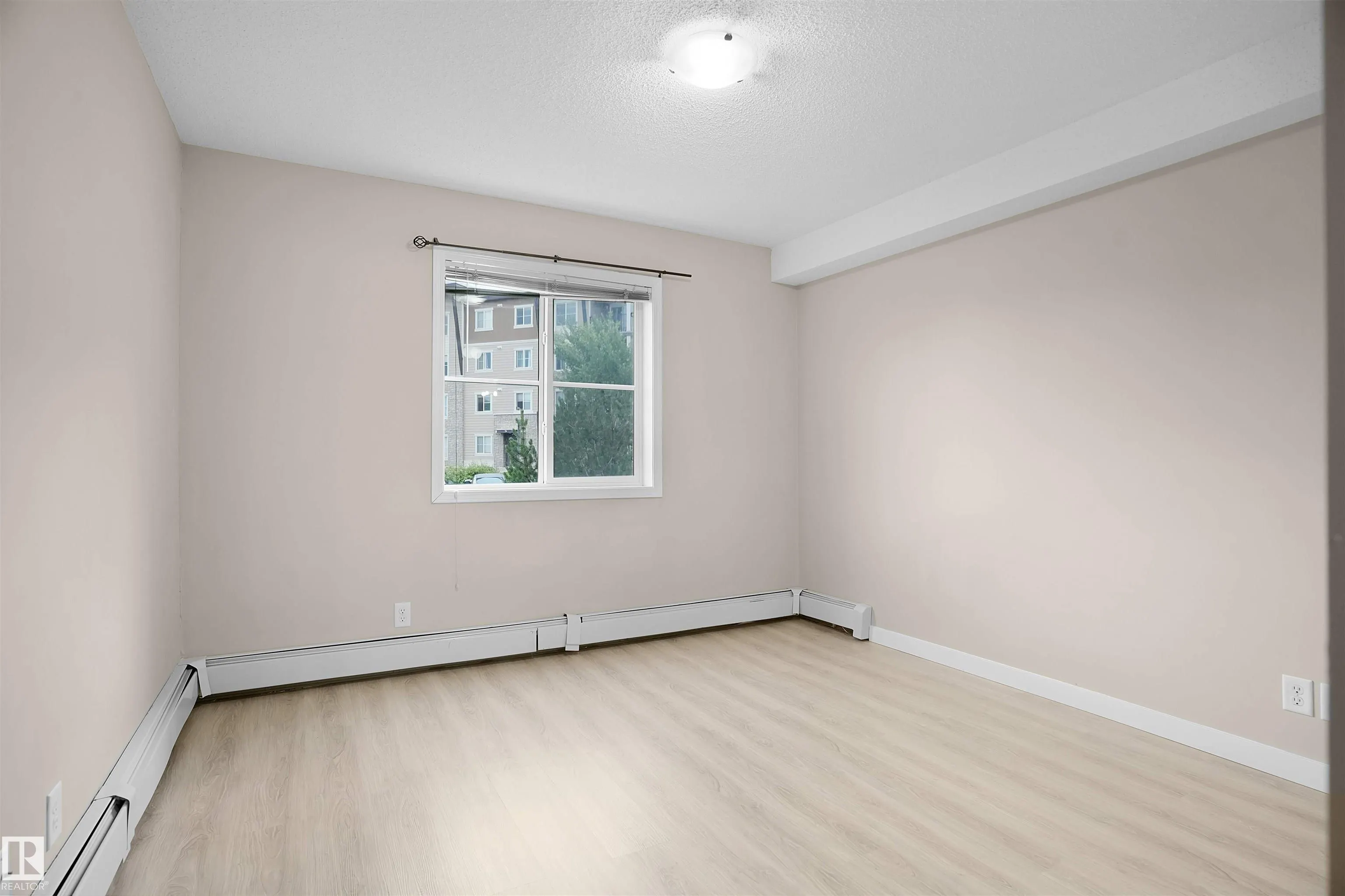 530 WATT Boulevard