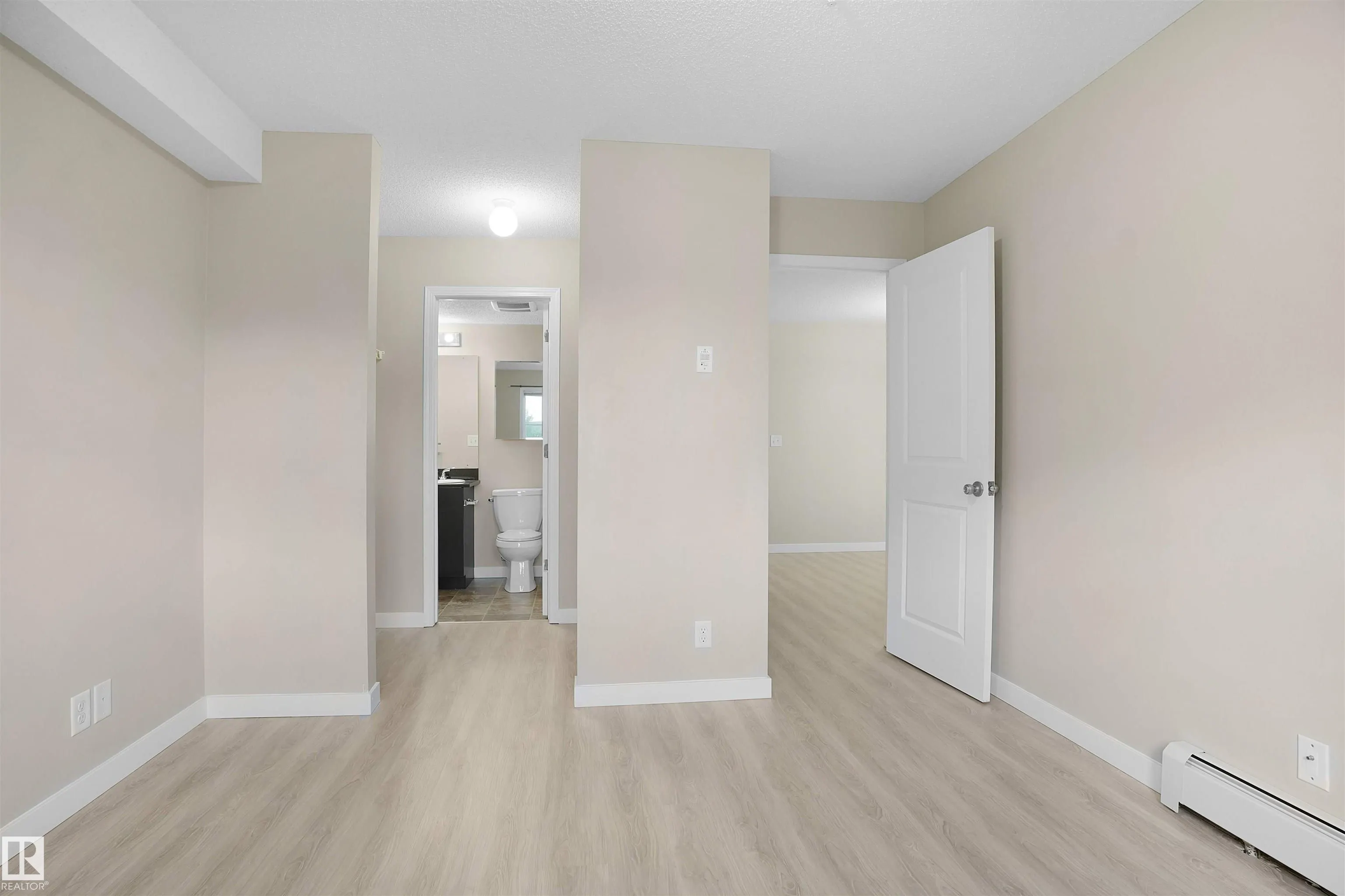530 WATT Boulevard