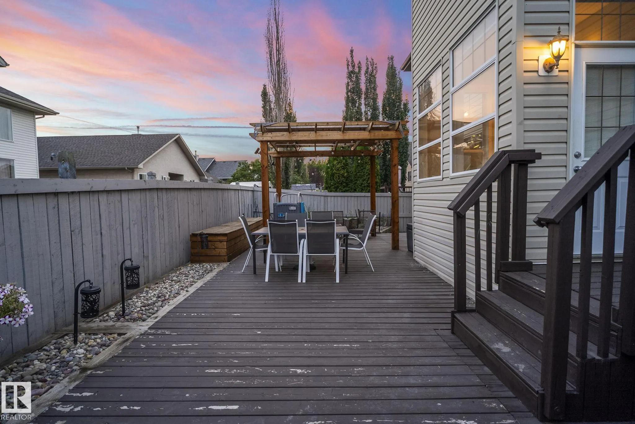 11003 177 Avenue