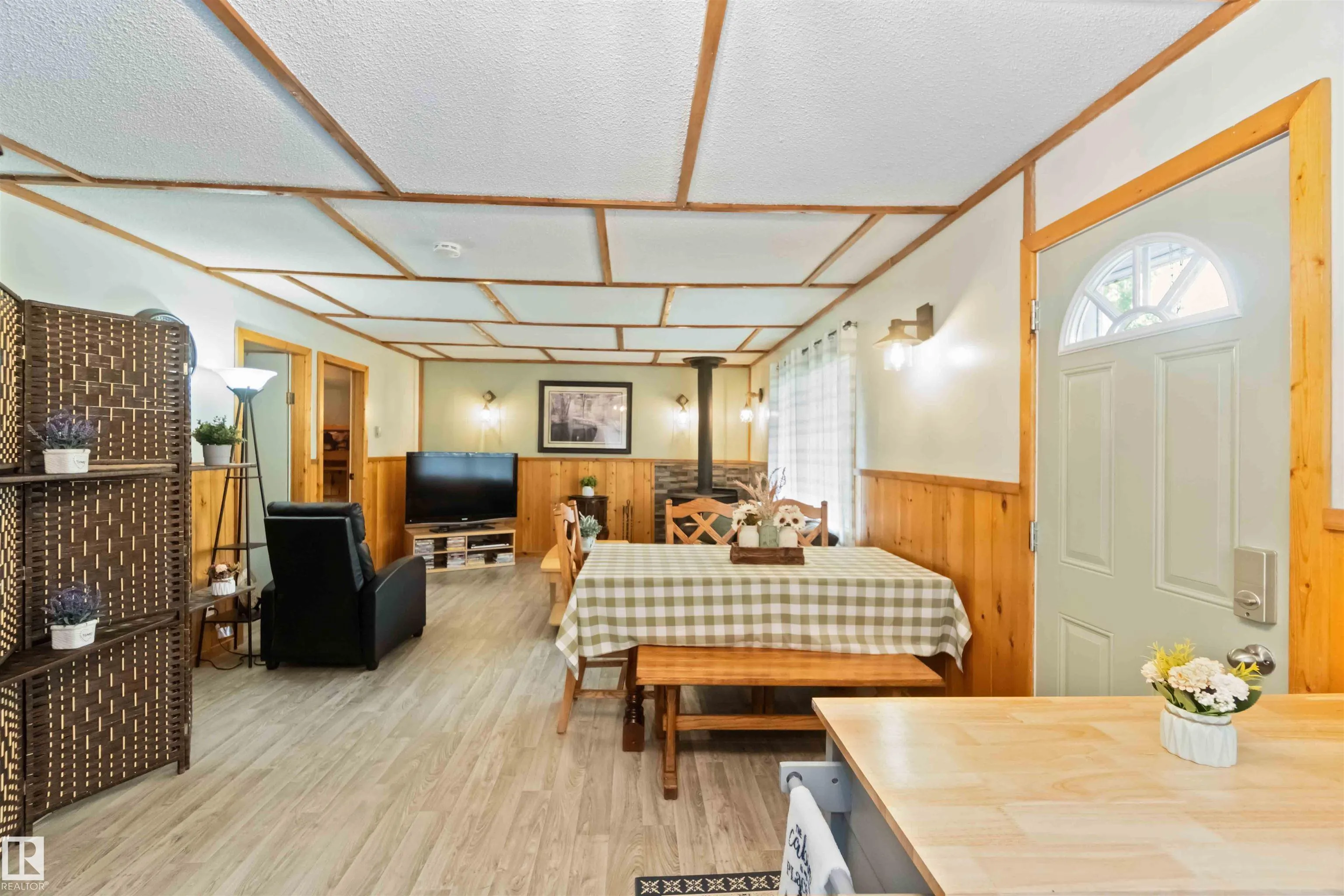 60331 RANGE ROAD 124