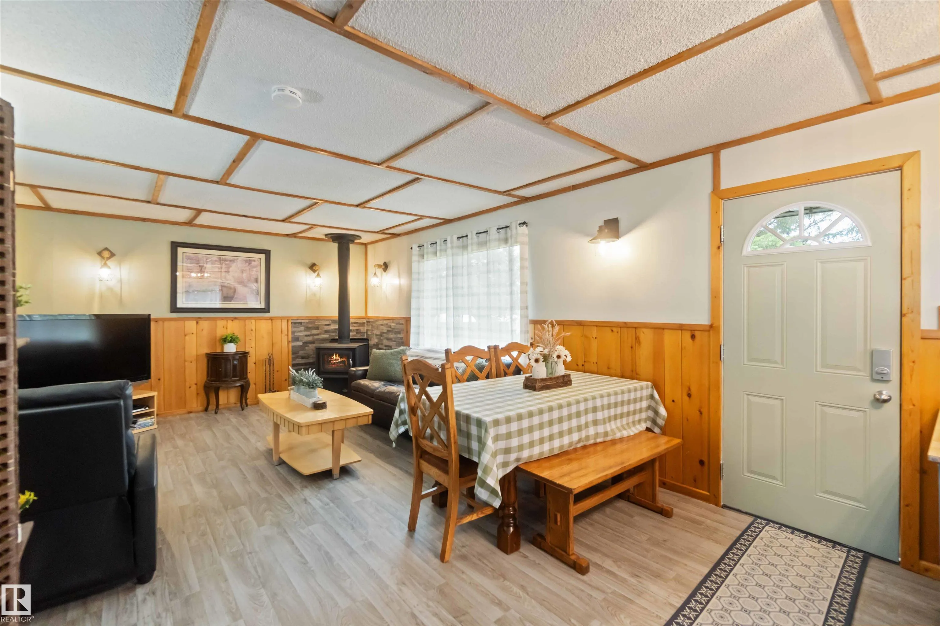 60331 RANGE ROAD 124